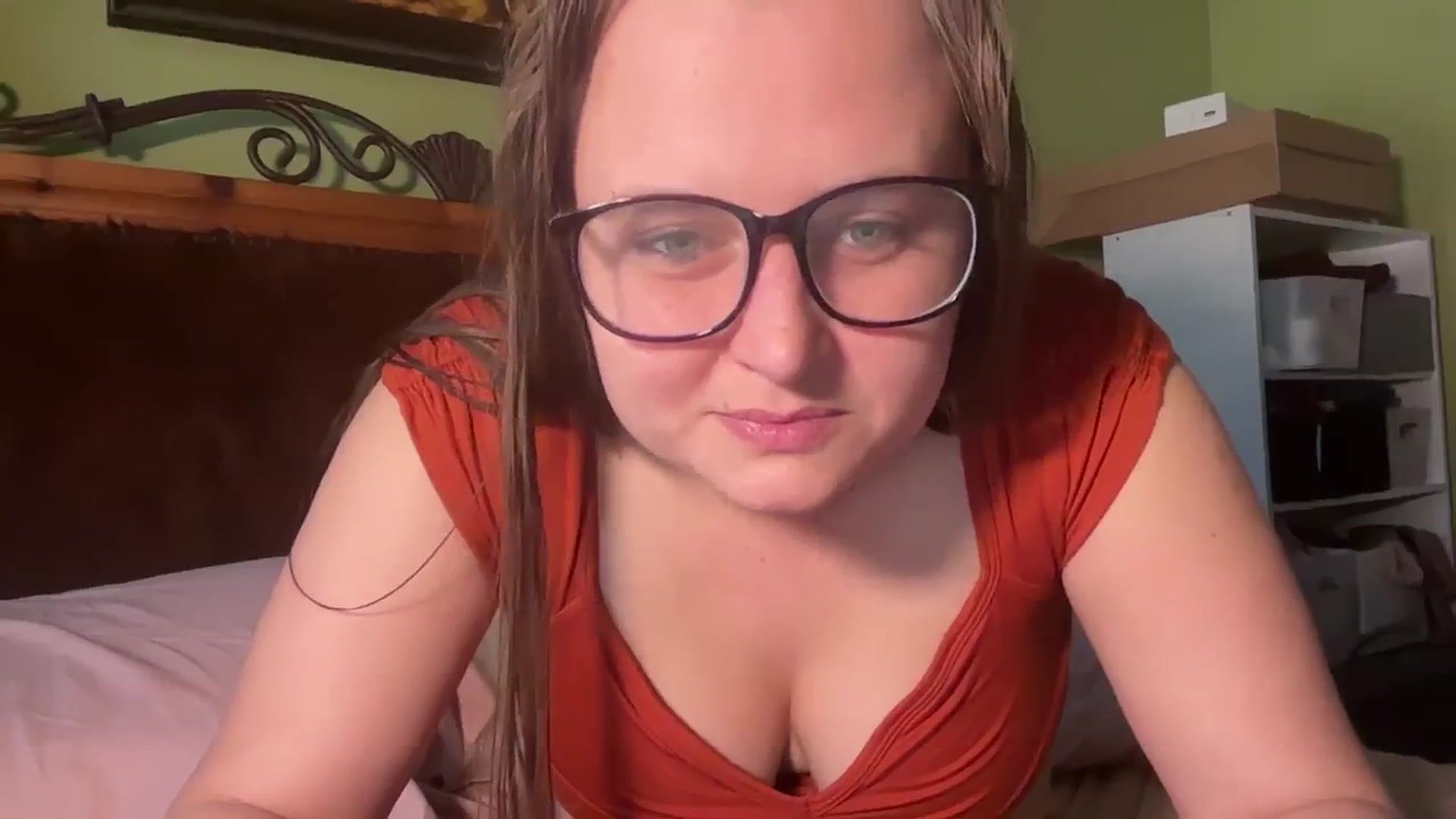 Gallery image thumbnail from Sixsigmababy's myfreecams stream on, 01/01/2024, 16:43 image 2 of 20