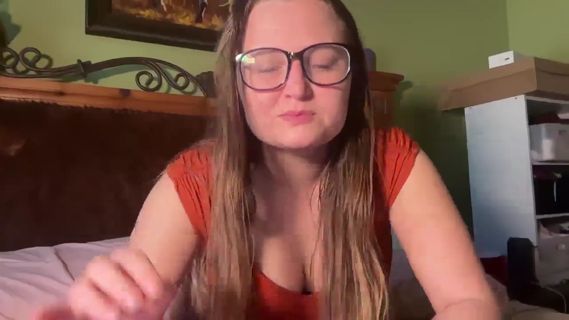 Gallery image thumbnail from Sixsigmababy's myfreecams stream on, 01/01/2024, 16:43 image 16 of 20