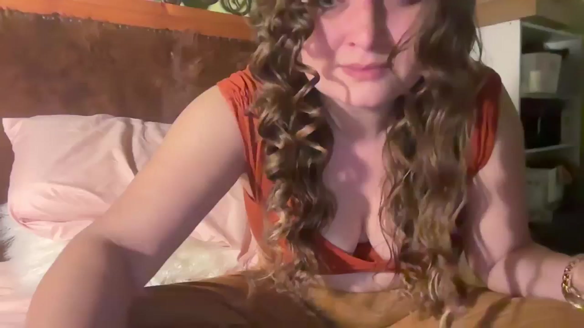 Gallery image thumbnail from Sixsigmababy's myfreecams stream on, 01/02/2024, 09:10 image 2 of 20