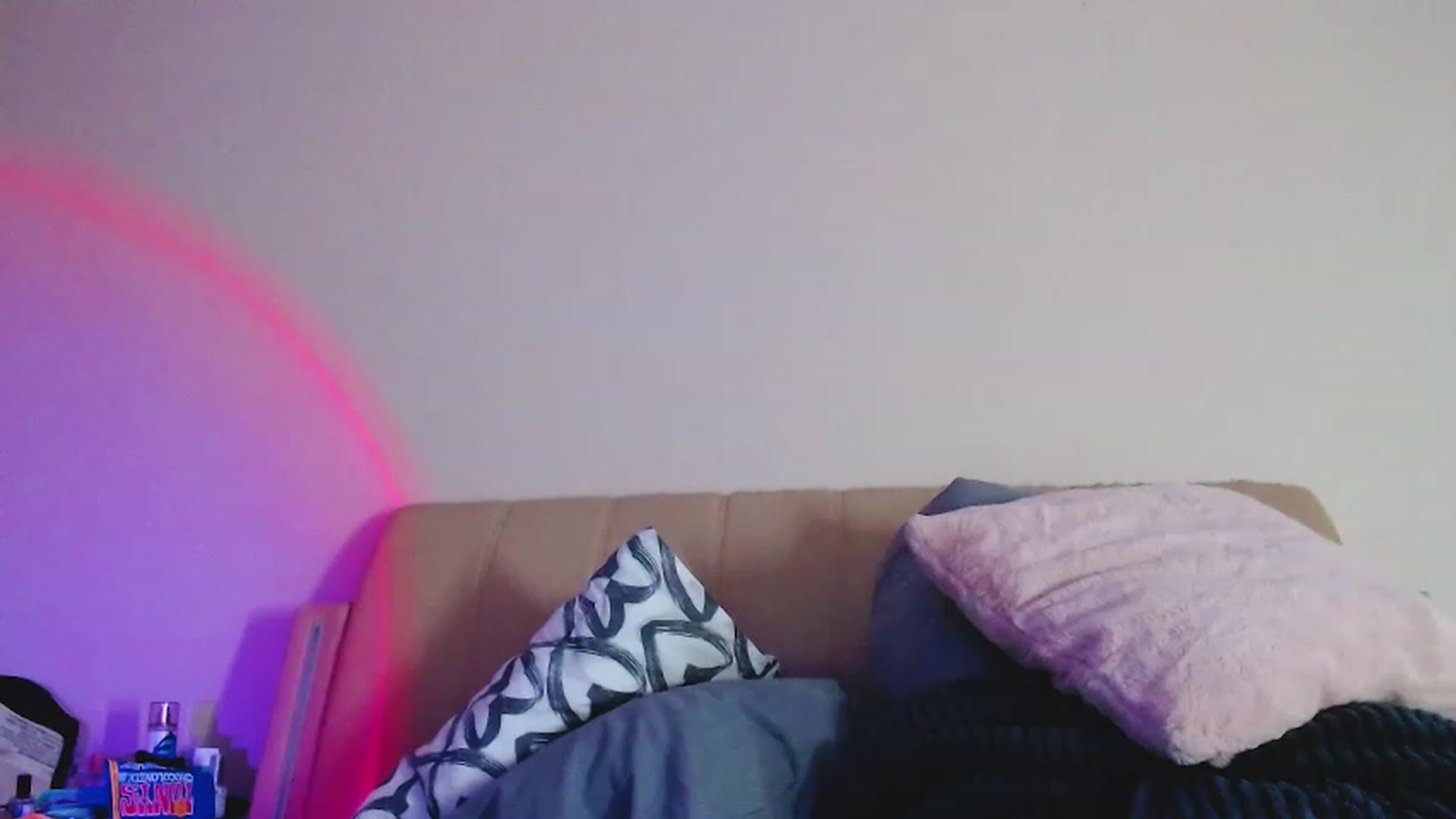 Gallery image thumbnail from Sk8Gurl420's myfreecams stream on, 12/06/2022, 06:58 image 15 of 20