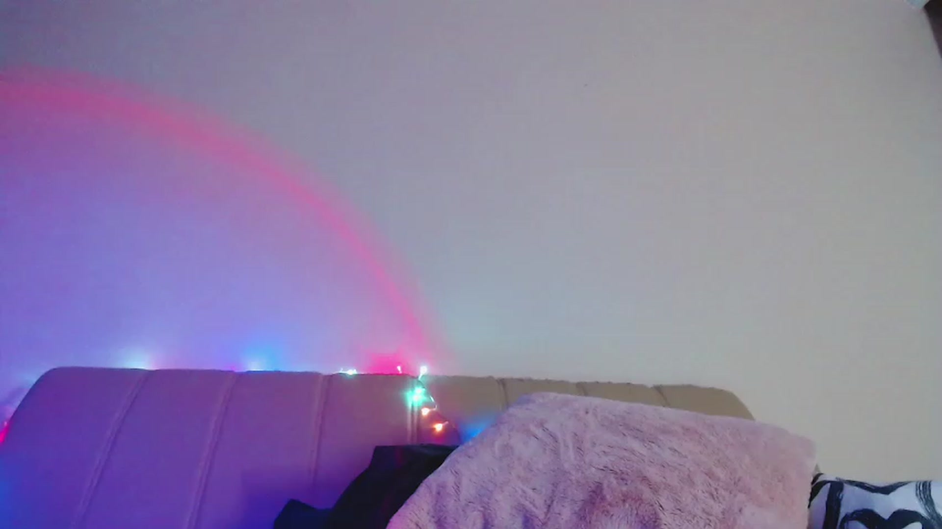 Gallery image thumbnail from Sk8Gurl420's myfreecams stream on, 12/24/2022, 15:20 image 18 of 20