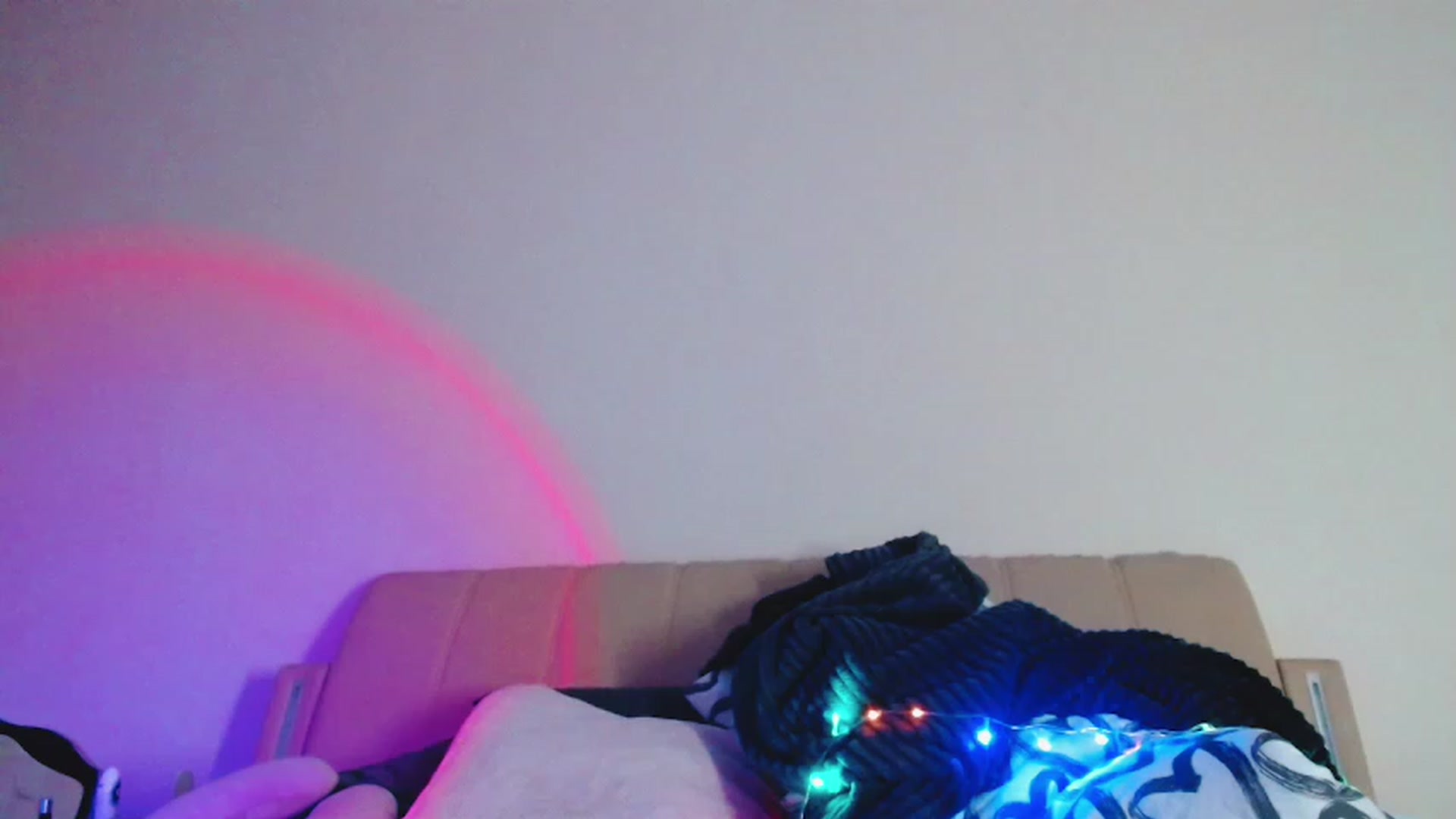Gallery image thumbnail from Sk8Gurl420's myfreecams stream on, 12/29/2022, 17:51 image 4 of 20