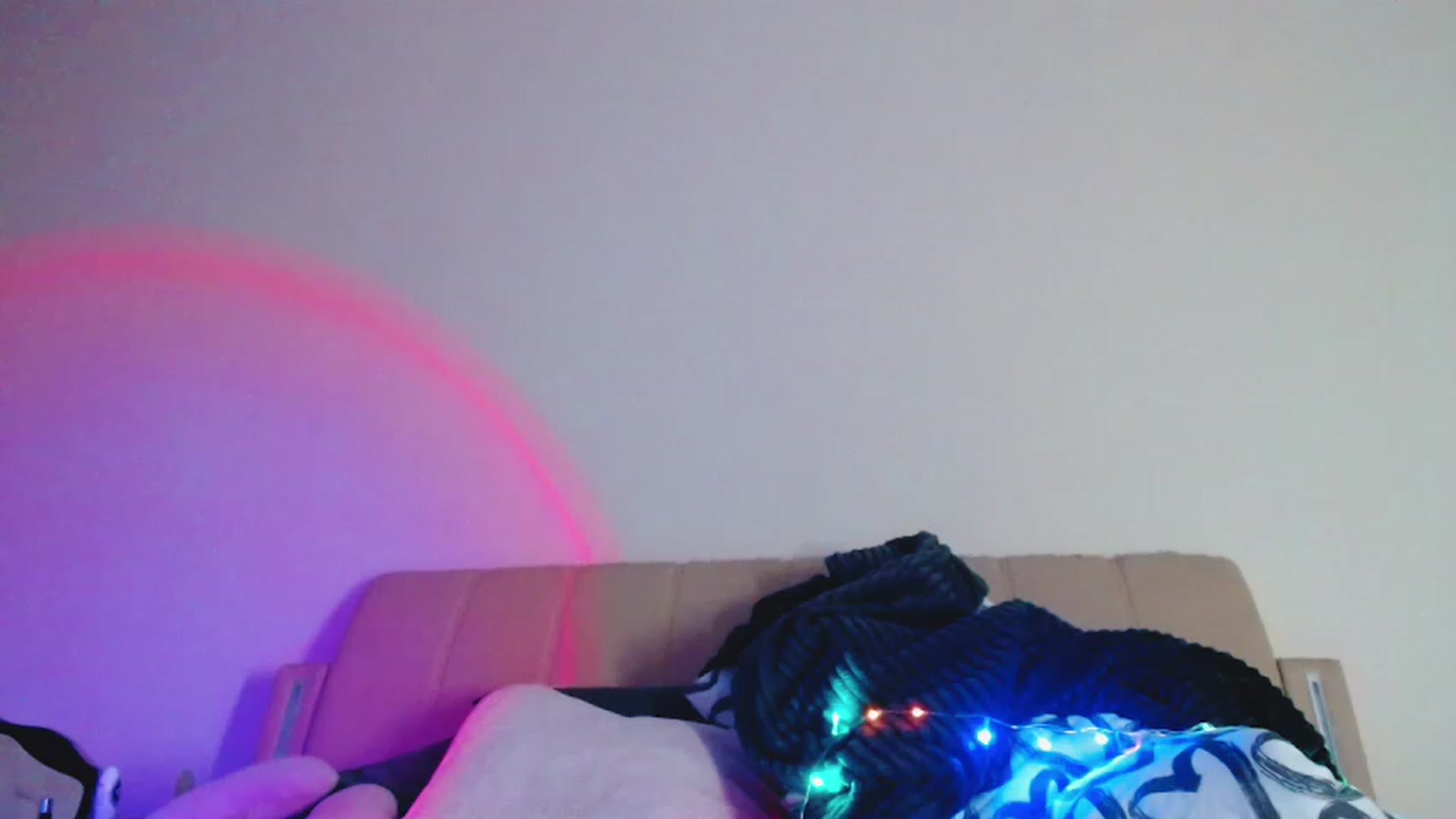 Gallery image thumbnail from Sk8Gurl420's myfreecams stream on, 12/29/2022, 17:51 image 3 of 20