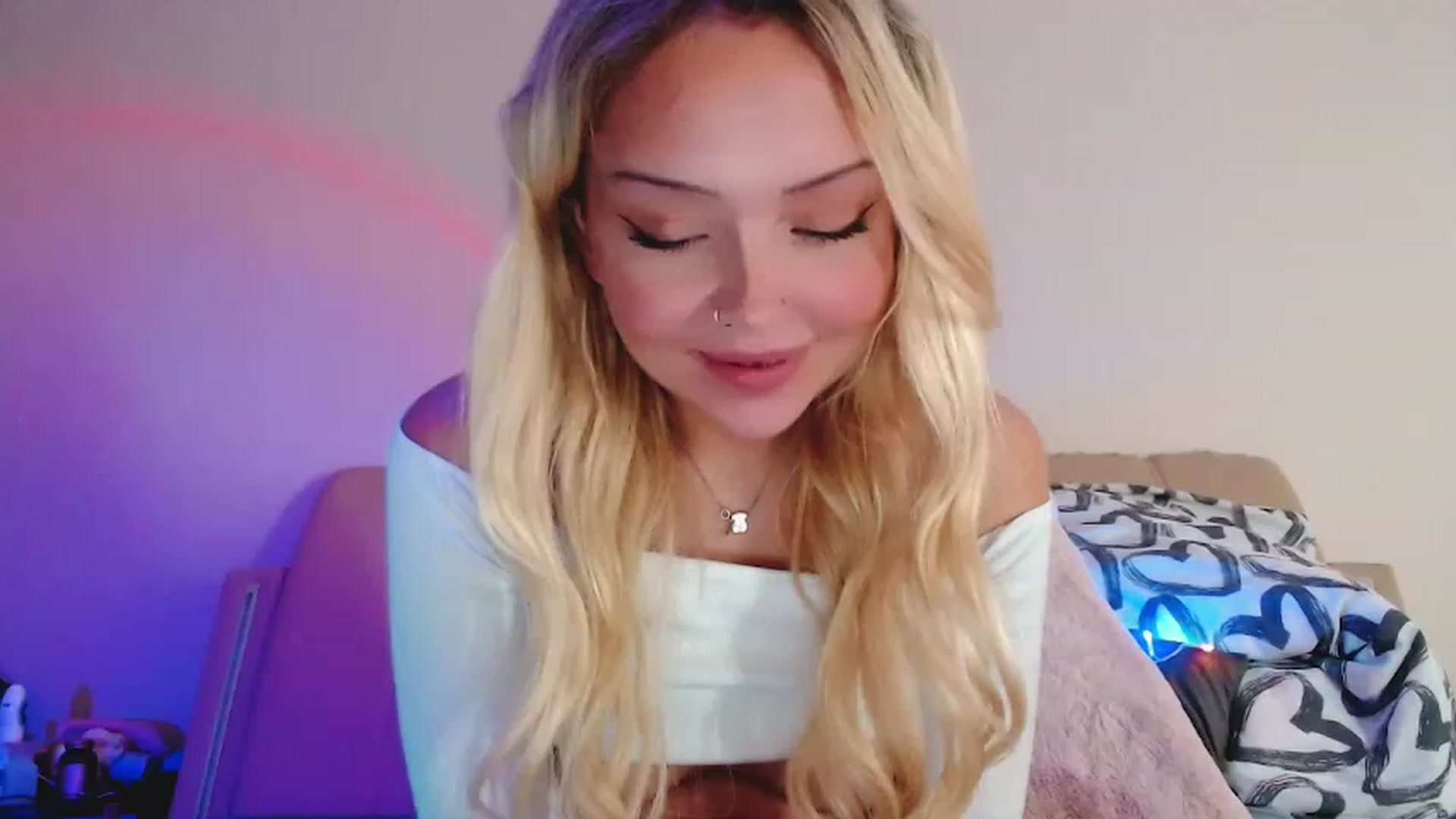 Gallery image thumbnail from Sk8Gurl420's myfreecams stream on, 12/30/2022, 06:53 image 14 of 20