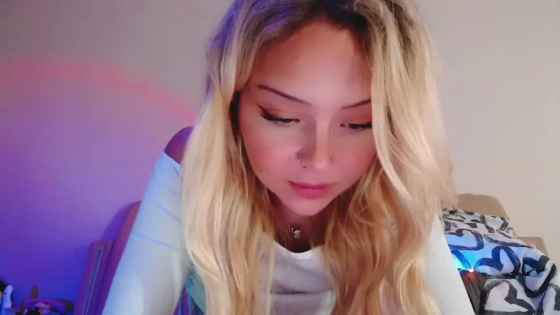 Gallery image thumbnail from Sk8Gurl420's myfreecams stream on, 12/30/2022, 06:53 image 16 of 20