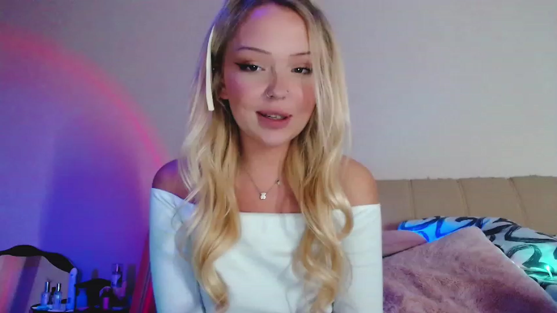 Gallery image thumbnail from Sk8Gurl420's myfreecams stream on, 12/31/2022, 14:50 image 16 of 20