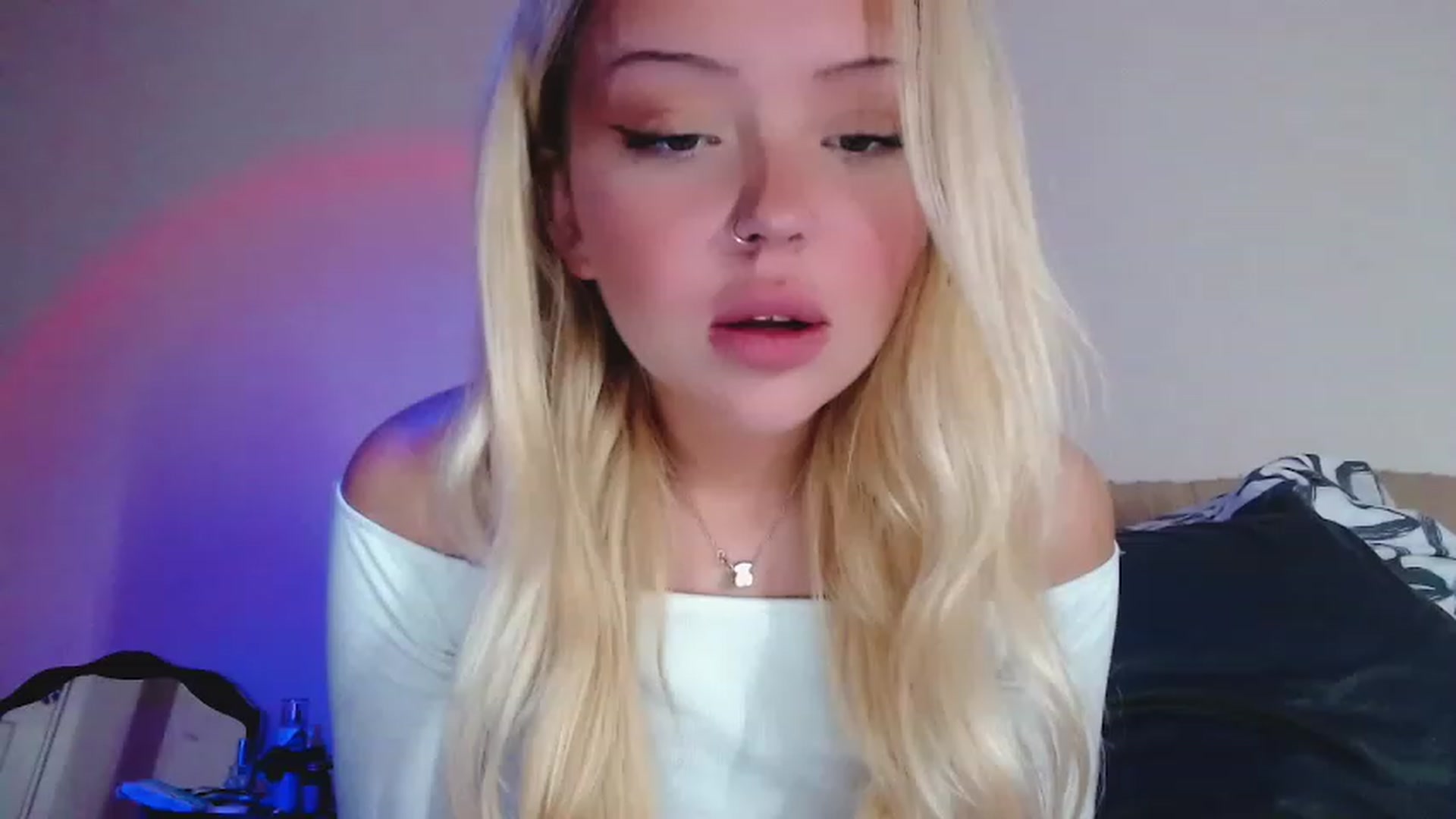 Gallery image thumbnail from Sk8Gurl420's myfreecams stream on, 01/05/2023, 06:50 image 3 of 20