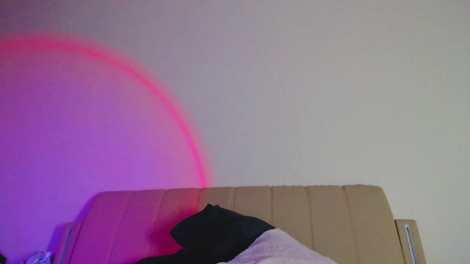 Gallery image thumbnail from Sk8Gurl420's myfreecams stream on, 01/10/2023, 18:28 image 8 of 20