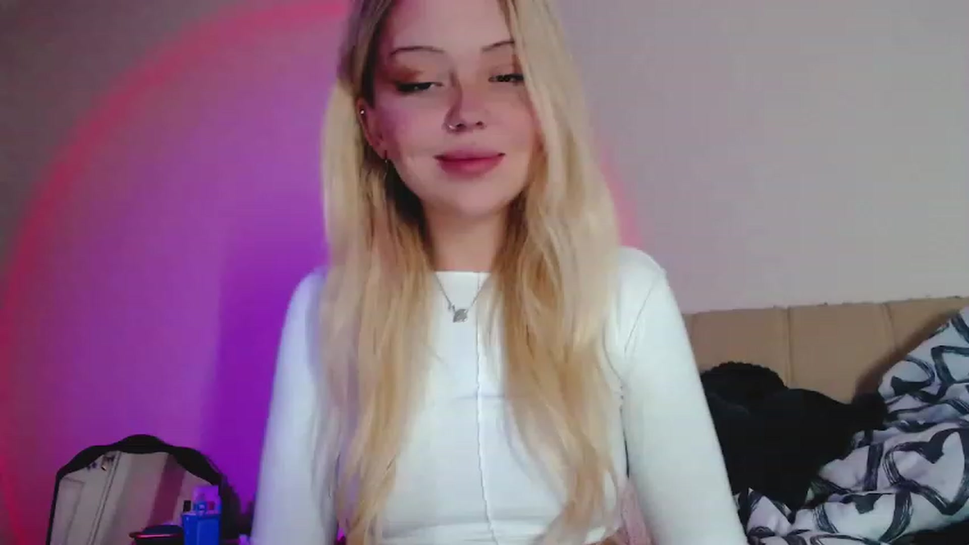 Gallery image thumbnail from Sk8Gurl420's myfreecams stream on, 01/19/2023, 19:24 image 13 of 20