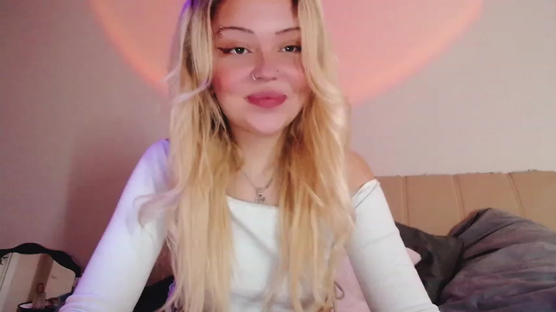Gallery image thumbnail from Sk8Gurl420's myfreecams stream on, 02/04/2023, 07:48 image 2 of 20