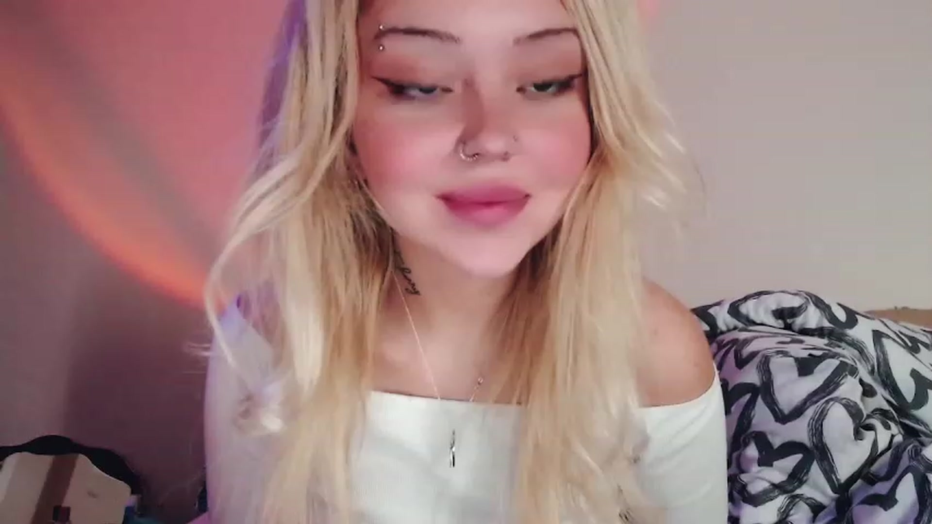 Gallery image thumbnail from Sk8Gurl420's myfreecams stream on, 02/10/2023, 18:53 image 14 of 20
