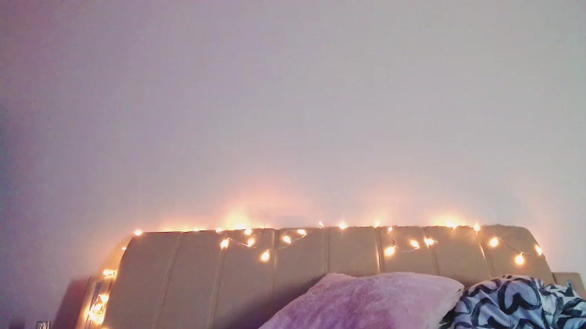 Gallery image thumbnail from Sk8Gurl420's myfreecams stream on, 02/24/2023, 17:07 image 15 of 20