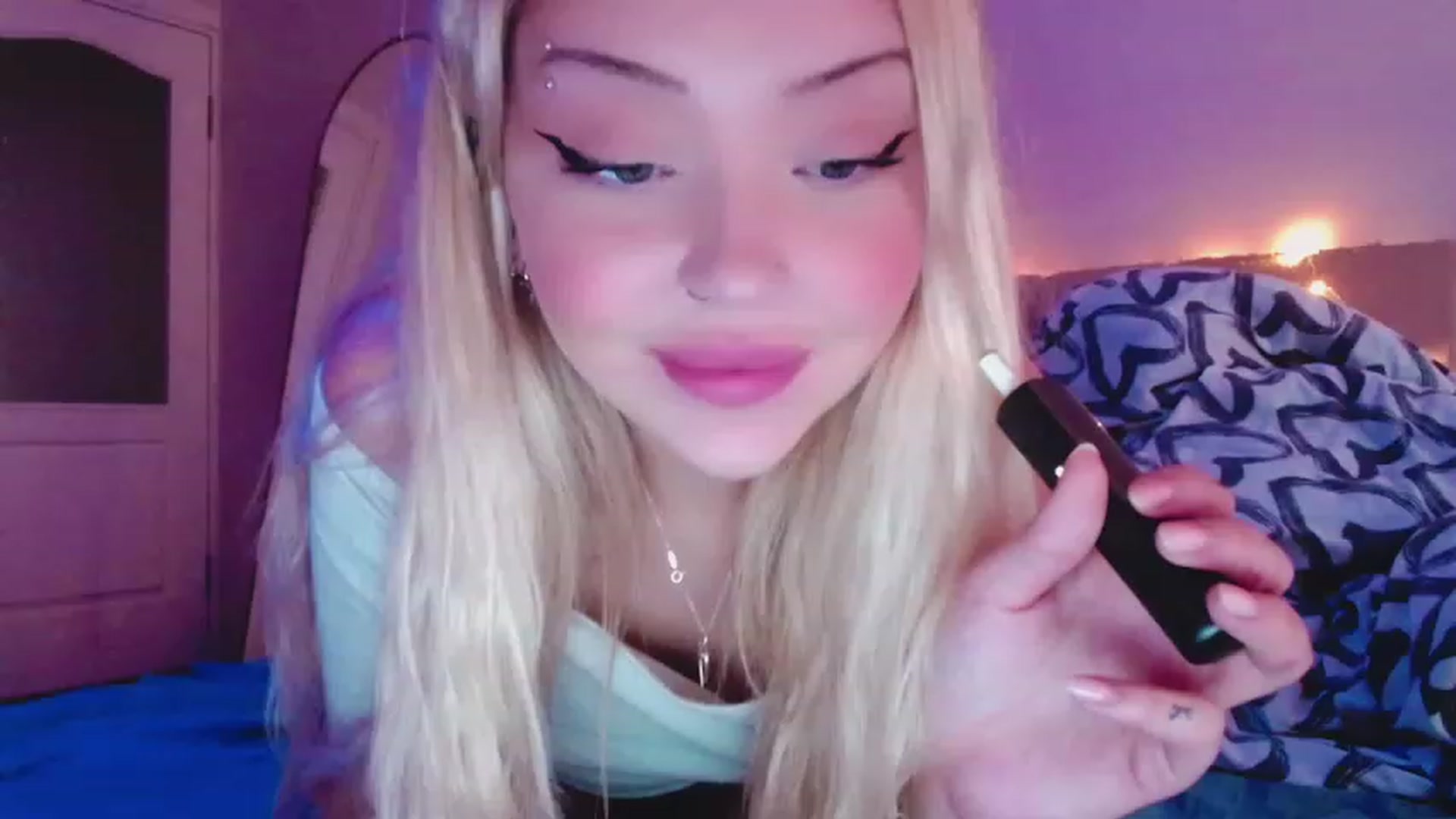 Gallery image thumbnail from Sk8Gurl420's myfreecams stream on, 03/04/2023, 14:51 image 17 of 20