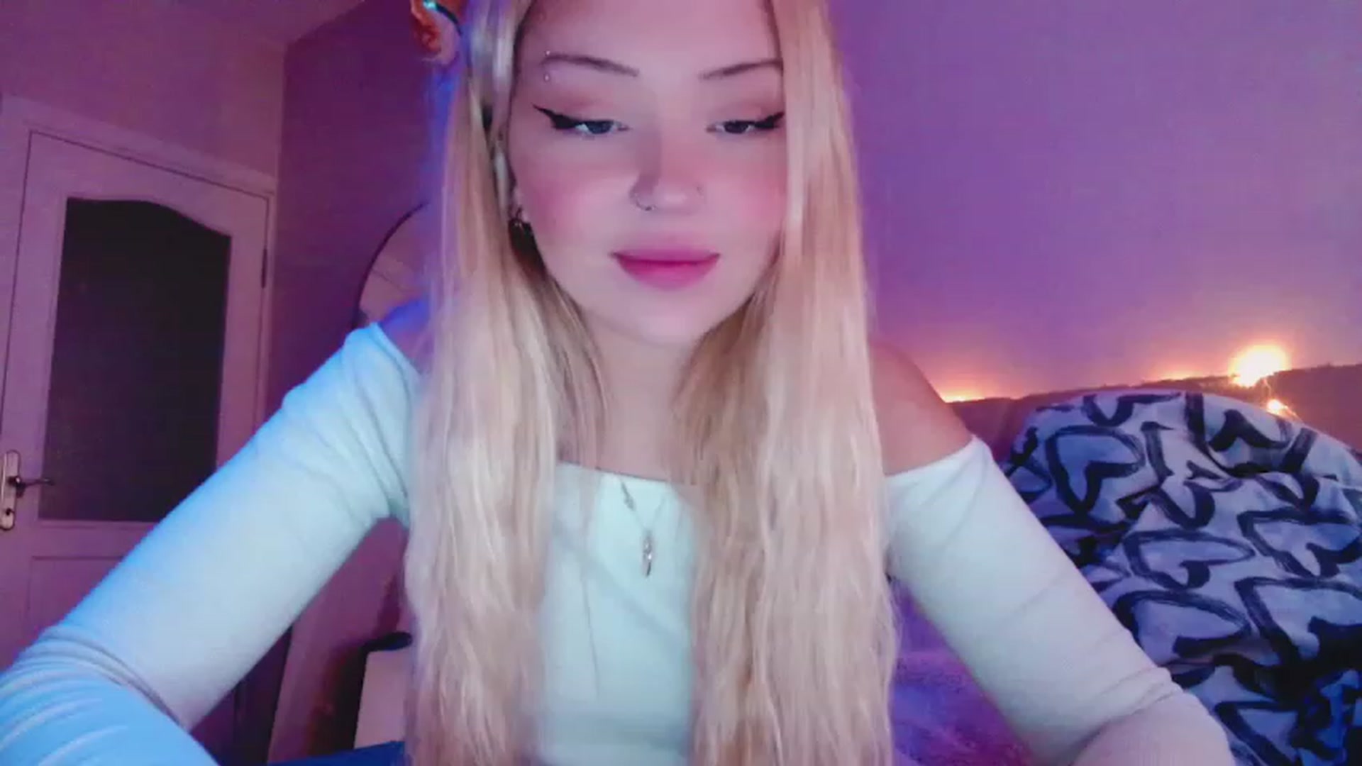 Gallery image thumbnail from Sk8Gurl420's myfreecams stream on, 03/04/2023, 14:51 image 18 of 20