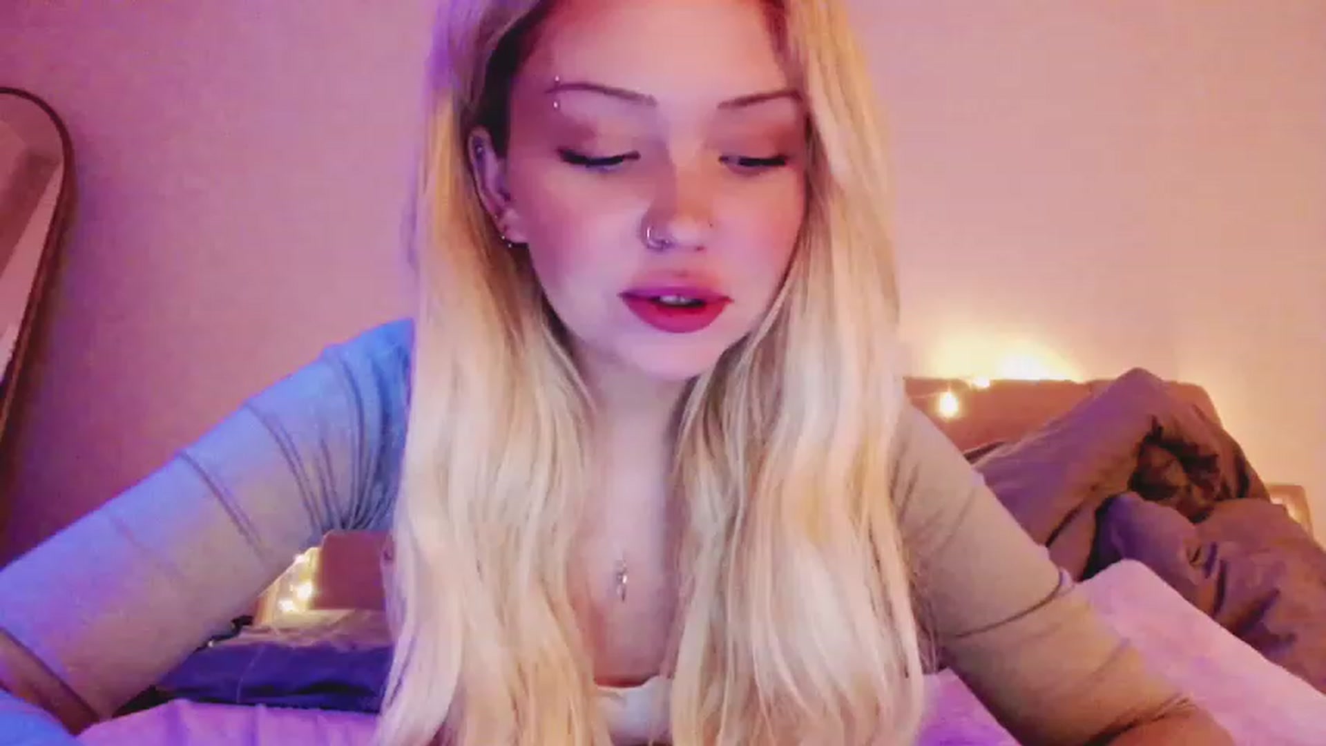 Gallery image thumbnail from Sk8Gurl420's myfreecams stream on, 03/26/2023, 21:41 image 2 of 20