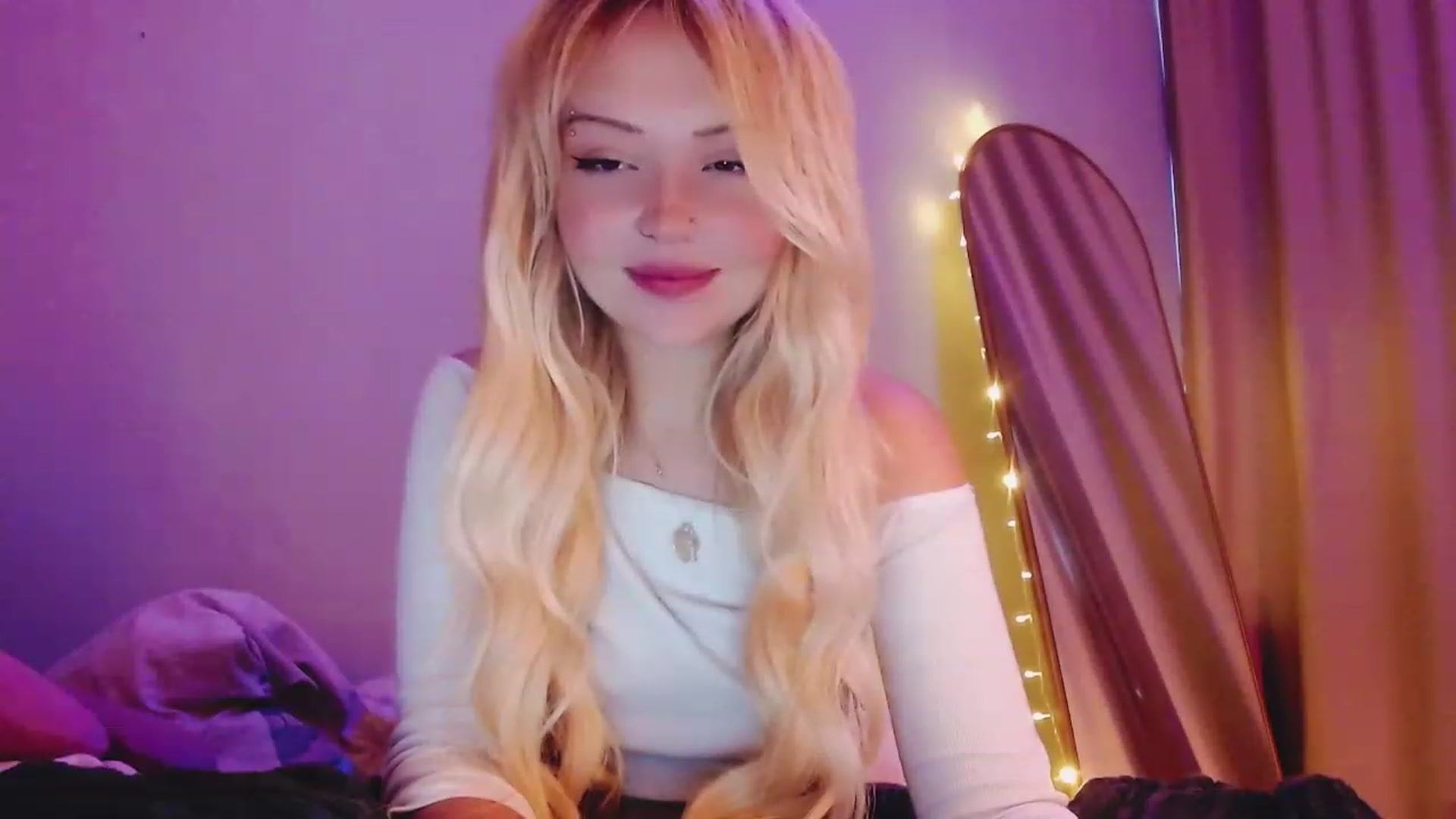 Gallery image thumbnail from Sk8Gurl420's myfreecams stream on, 04/10/2023, 15:04 image 4 of 20