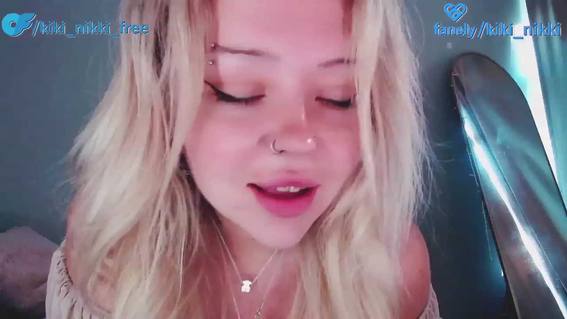 Gallery image thumbnail from Sk8Gurl420's myfreecams stream on, 06/25/2023, 15:24 image 19 of 20