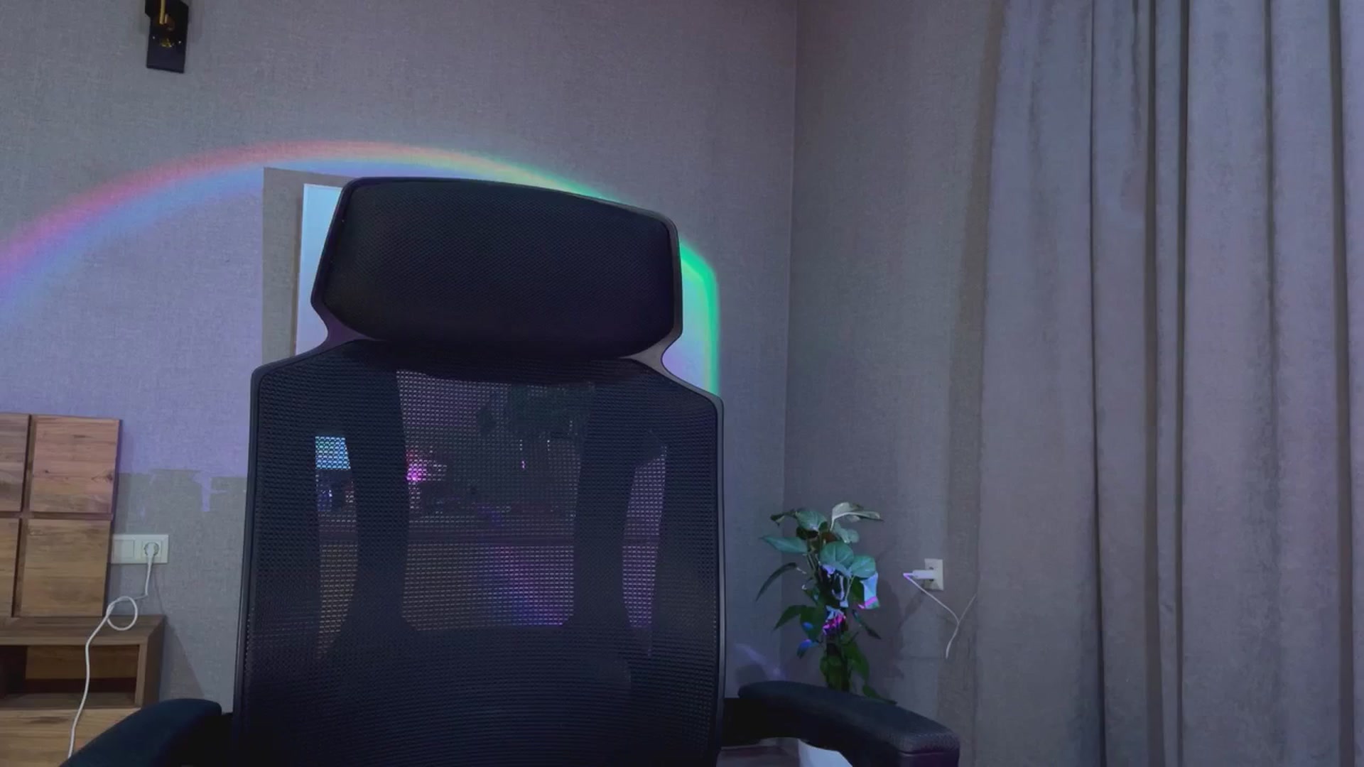 Gallery image thumbnail from Sk8Gurl420's myfreecams stream on, 05/19/2025, 17:51 image 12 of 20