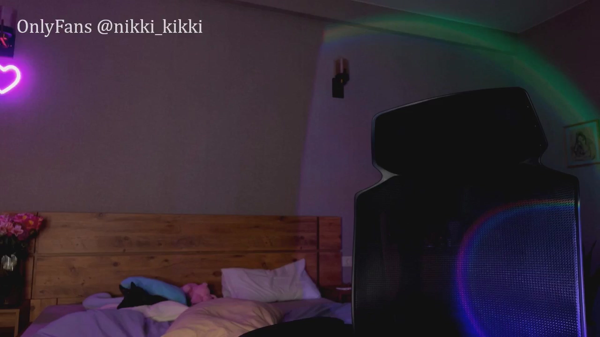 Gallery image thumbnail from Sk8Gurl420's myfreecams stream on, 06/09/2025, 19:23 image 18 of 20