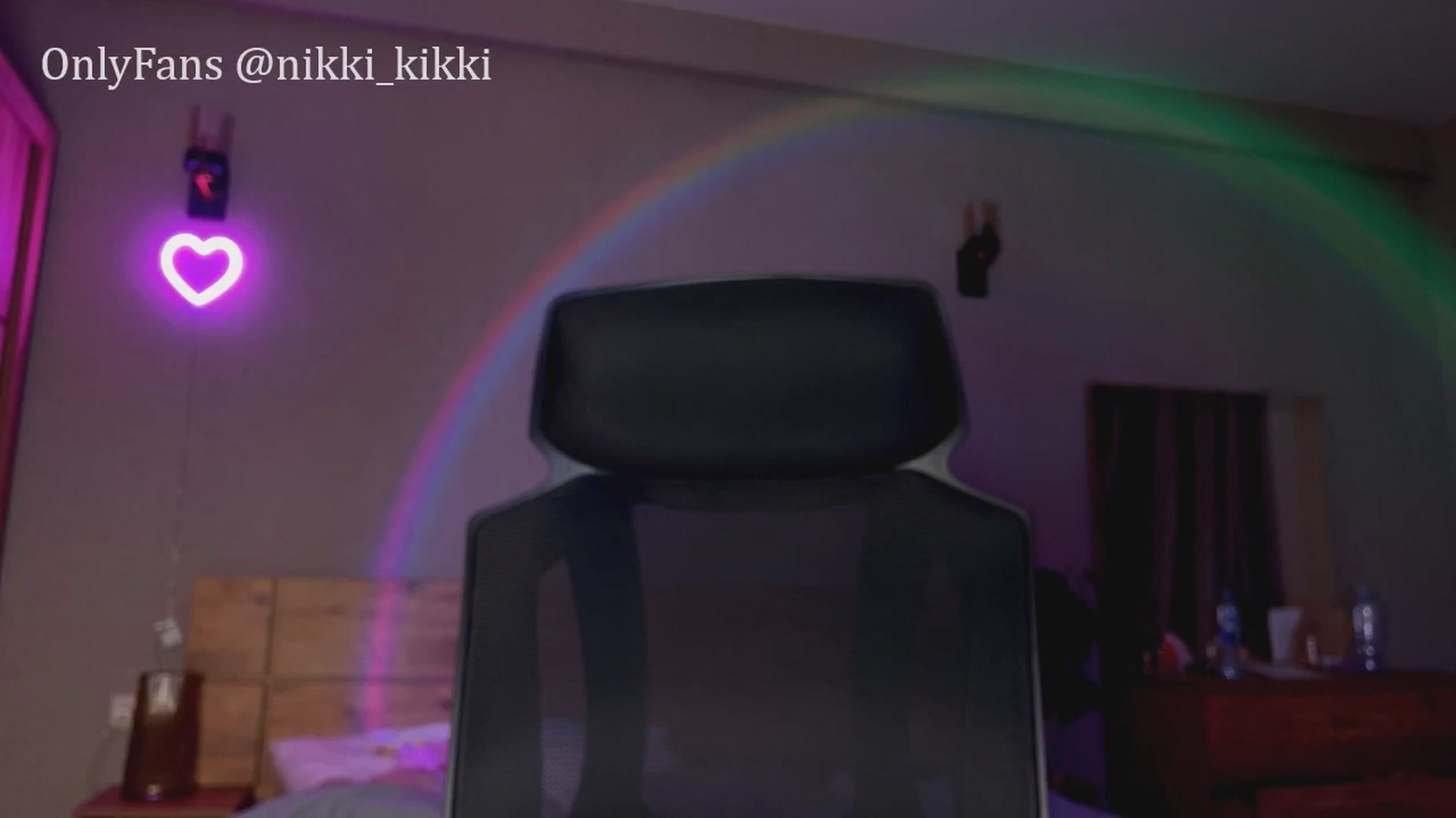 Gallery image thumbnail from Sk8Gurl420's myfreecams stream on, 06/13/2025, 18:44 image 2 of 20