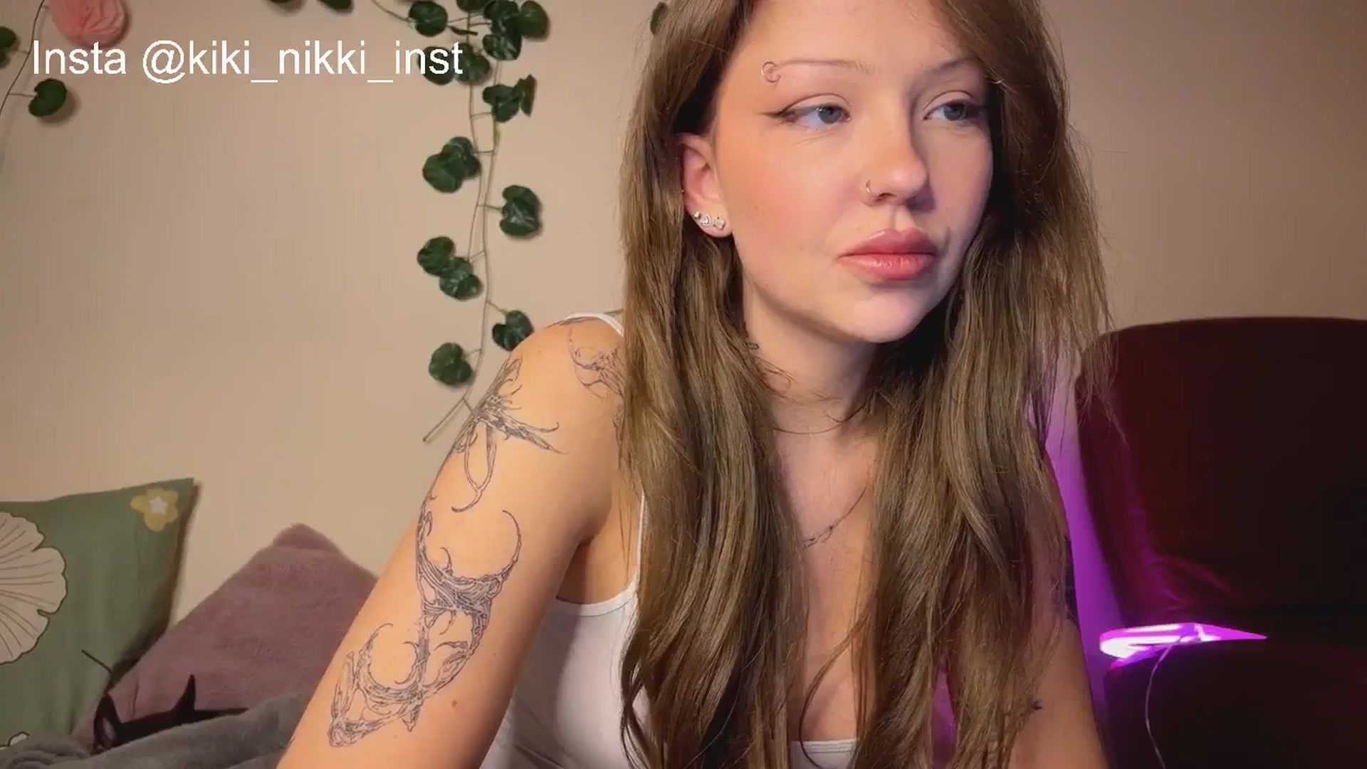 Gallery image thumbnail from Sk8Gurl420's myfreecams stream on, 12/31/2025, 17:43 image 3 of 20