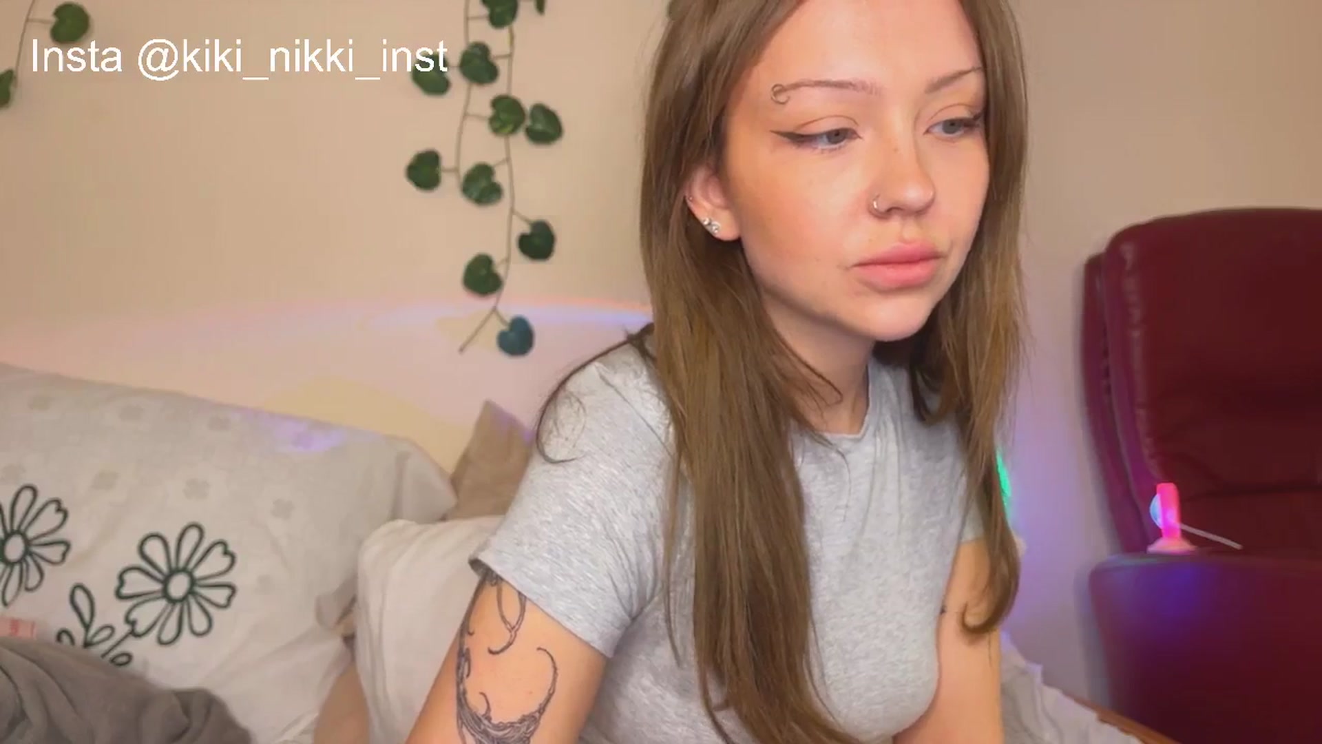Gallery image thumbnail from Sk8Gurl420's myfreecams stream on, 03/17/2026, 10:50 image 19 of 20