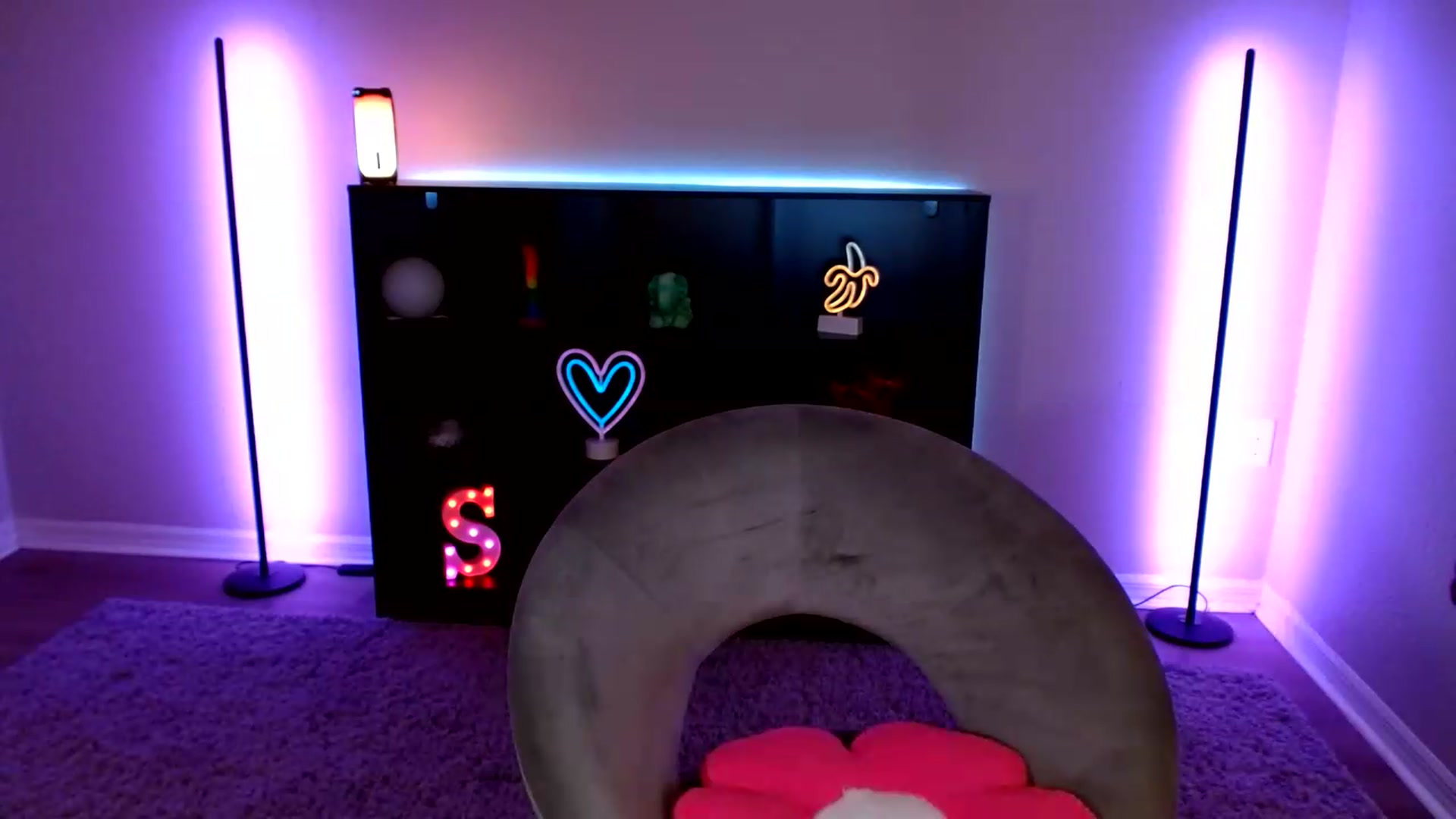 Gallery image thumbnail from SkarletSpice's myfreecams stream on, 07/15/2026, 07:30 image 8 of 20