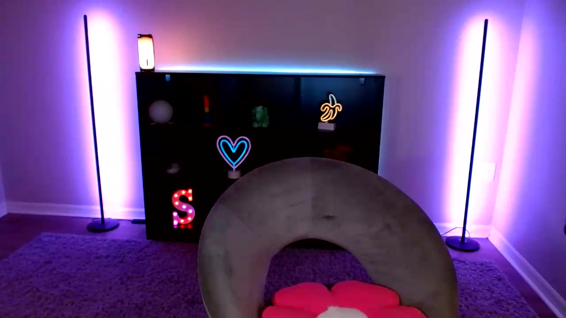 Gallery image thumbnail from SkarletSpice's myfreecams stream on, 07/15/2026, 07:30 image 14 of 20