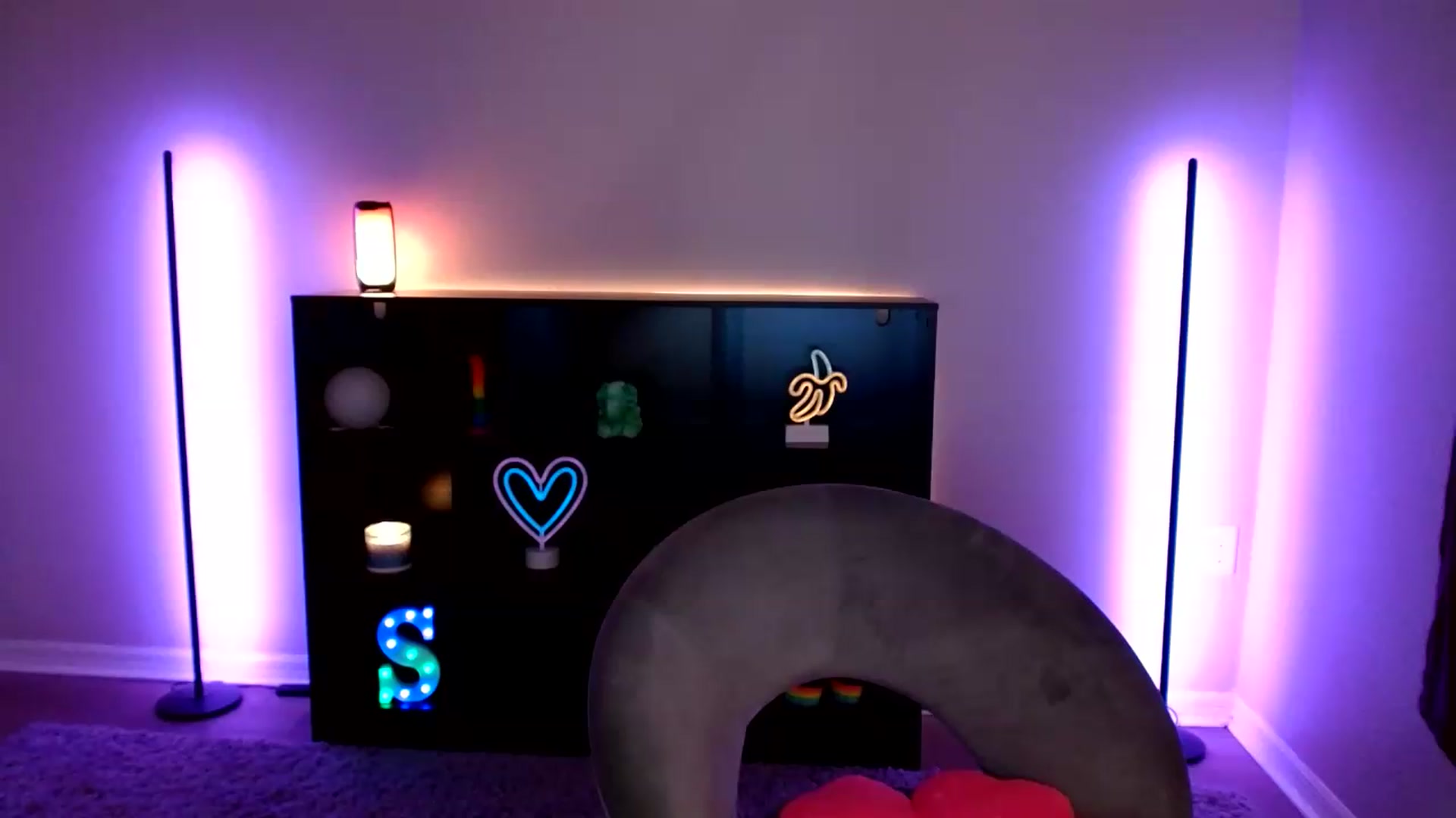 Gallery image thumbnail from SkarletSpice's myfreecams stream on, 07/21/2026, 08:18 image 15 of 20