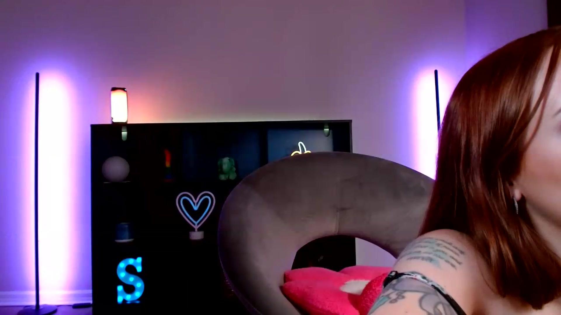 Gallery image thumbnail from SkarletSpice's myfreecams stream on, 07/29/2026, 15:03 image 13 of 20