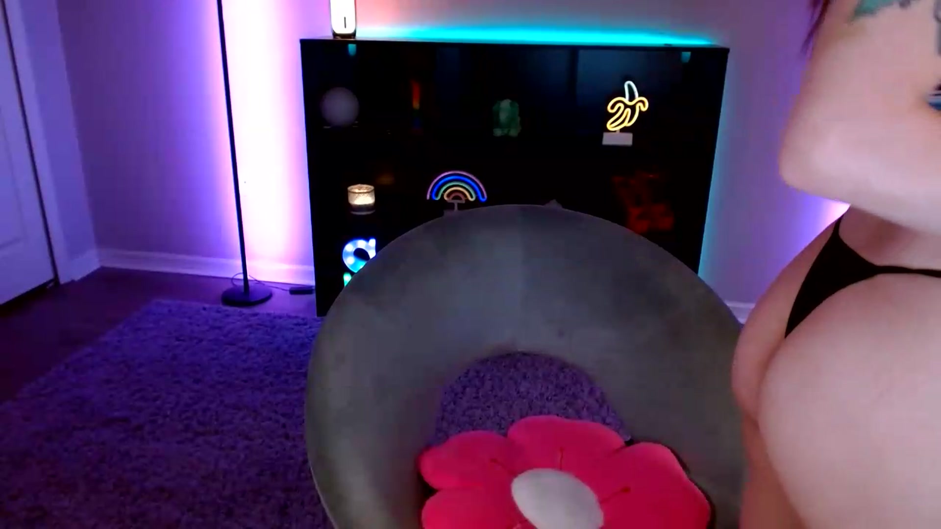 Gallery image thumbnail from SkarletSpice's myfreecams stream on, 08/03/2026, 06:58 image 3 of 20