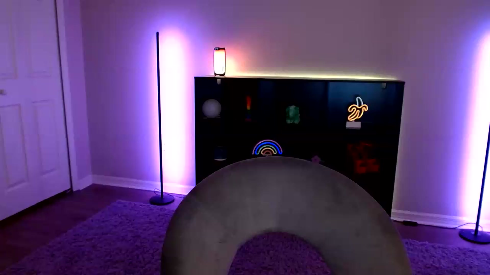 Gallery image thumbnail from SkarletSpice's myfreecams stream on, 08/08/2026, 11:11 image 17 of 20