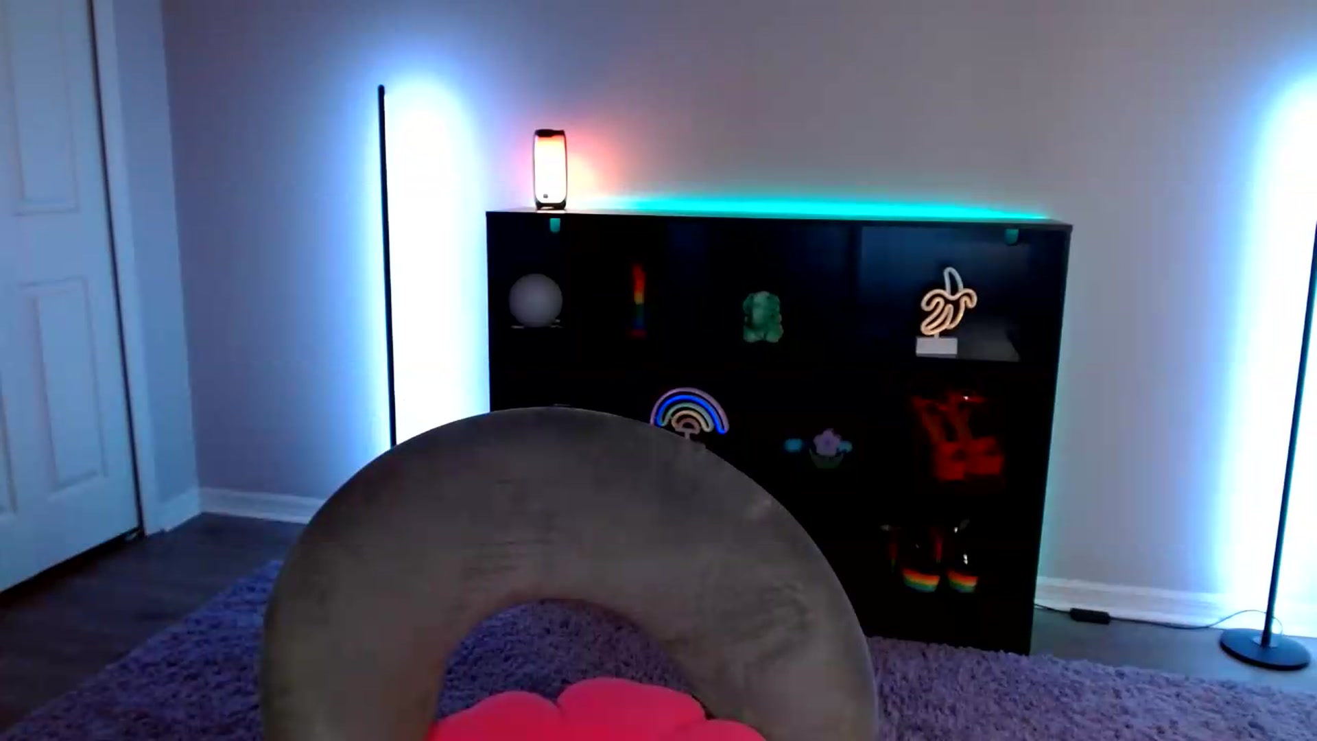 Gallery image thumbnail from SkarletSpice's myfreecams stream on, 08/14/2026, 07:30 image 19 of 20