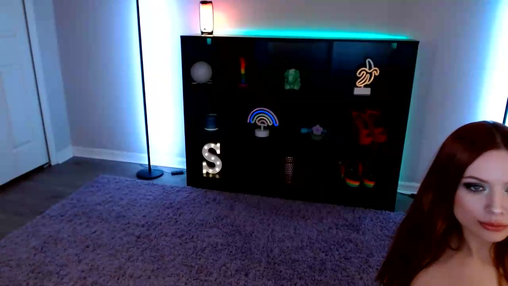 Gallery image thumbnail from SkarletSpice's myfreecams stream on, 08/14/2026, 09:10 image 15 of 20