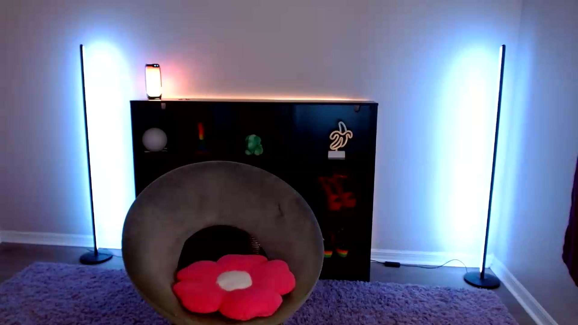 Gallery image thumbnail from SkarletSpice's myfreecams stream on, 08/20/2026, 04:58 image 7 of 20