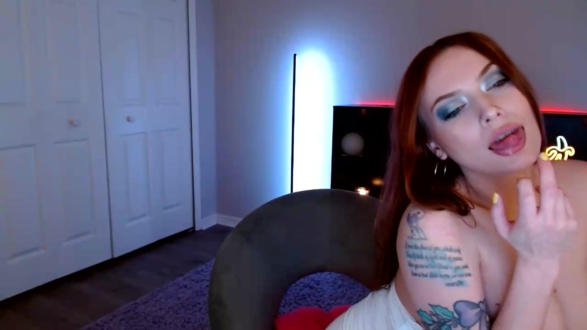 Gallery image thumbnail from SkarletSpice's myfreecams stream on, 08/26/2026, 09:39 image 11 of 20