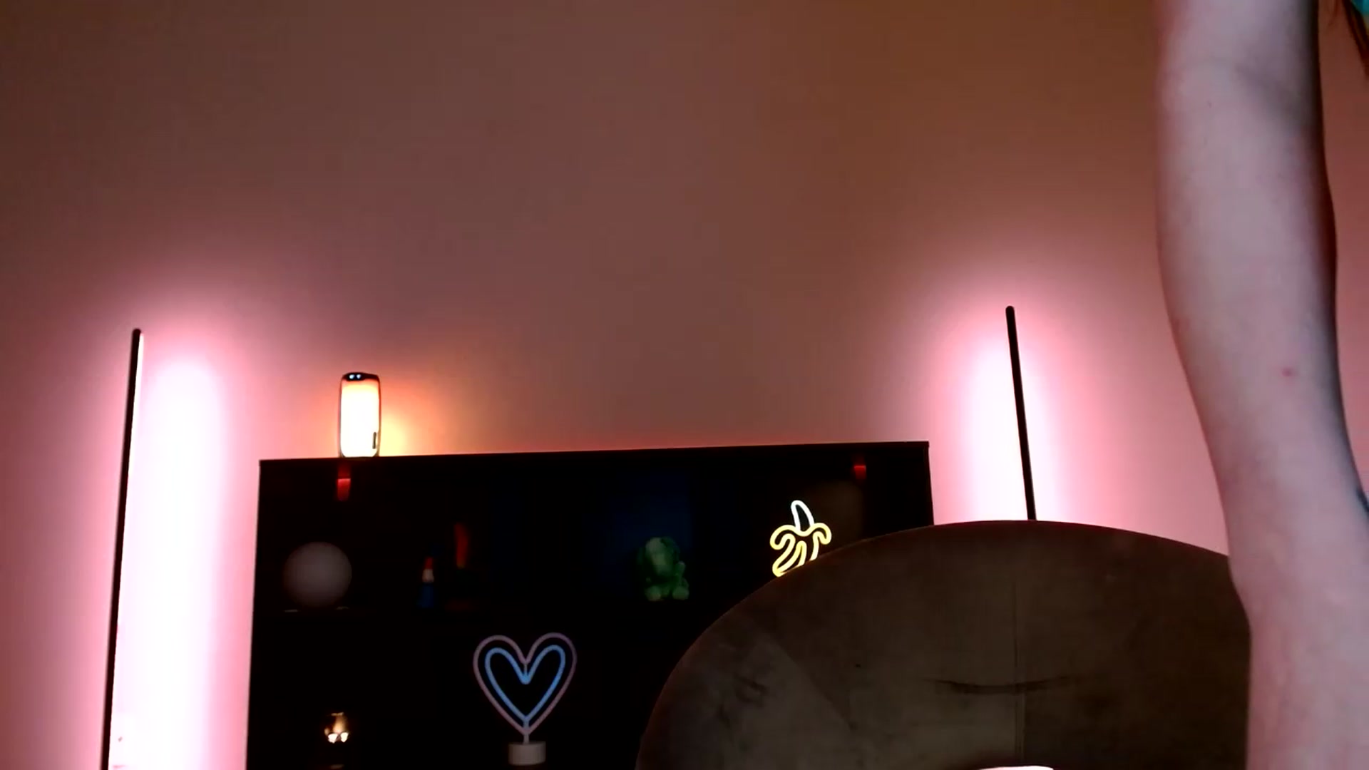 Gallery image thumbnail from SkarletSpice's myfreecams stream on, 08/31/2026, 10:38 image 4 of 20