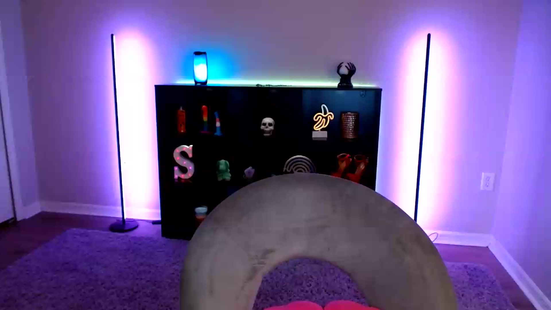 Gallery image thumbnail from SkarletSpice's myfreecams stream on, 09/19/2026, 10:17 image 1 of 20