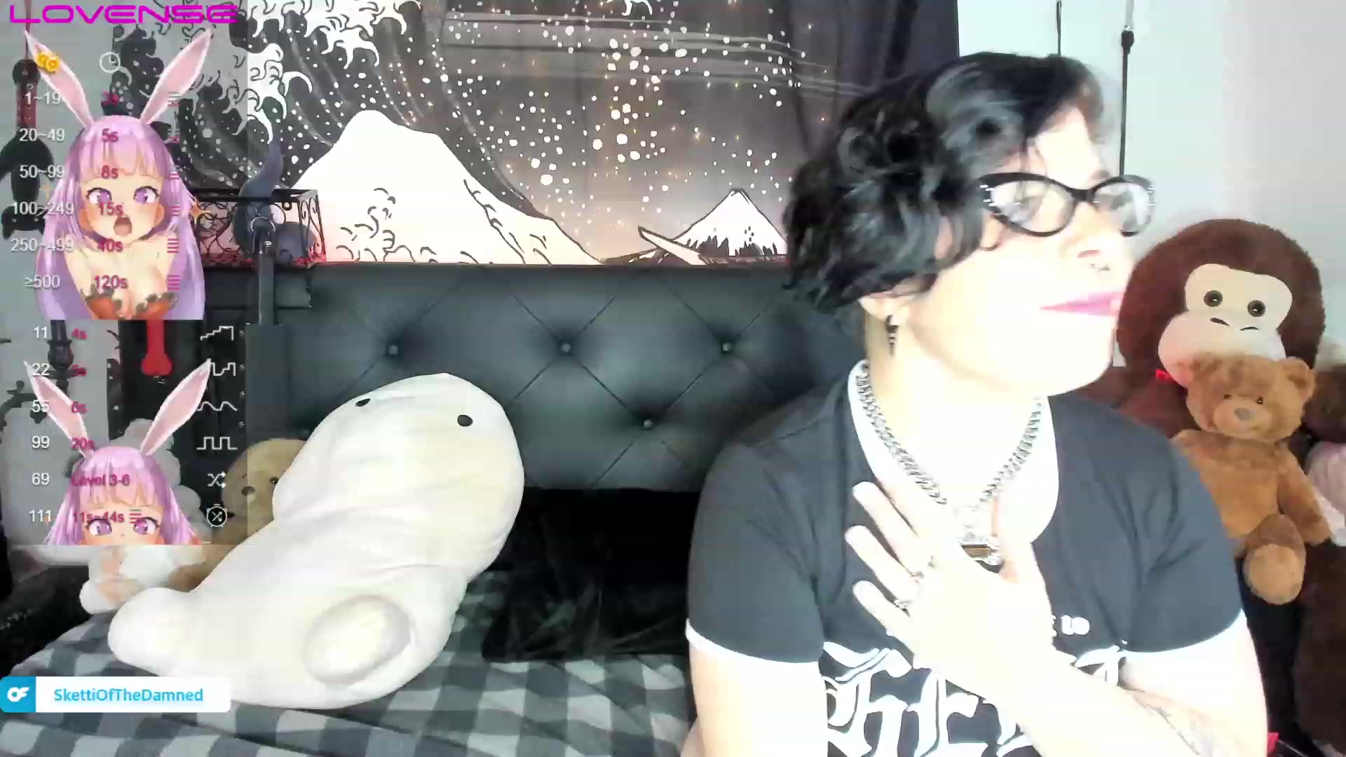 Gallery image thumbnail from SkettiBaby's myfreecams stream on, 12/01/2022, 20:12 image 1 of 20