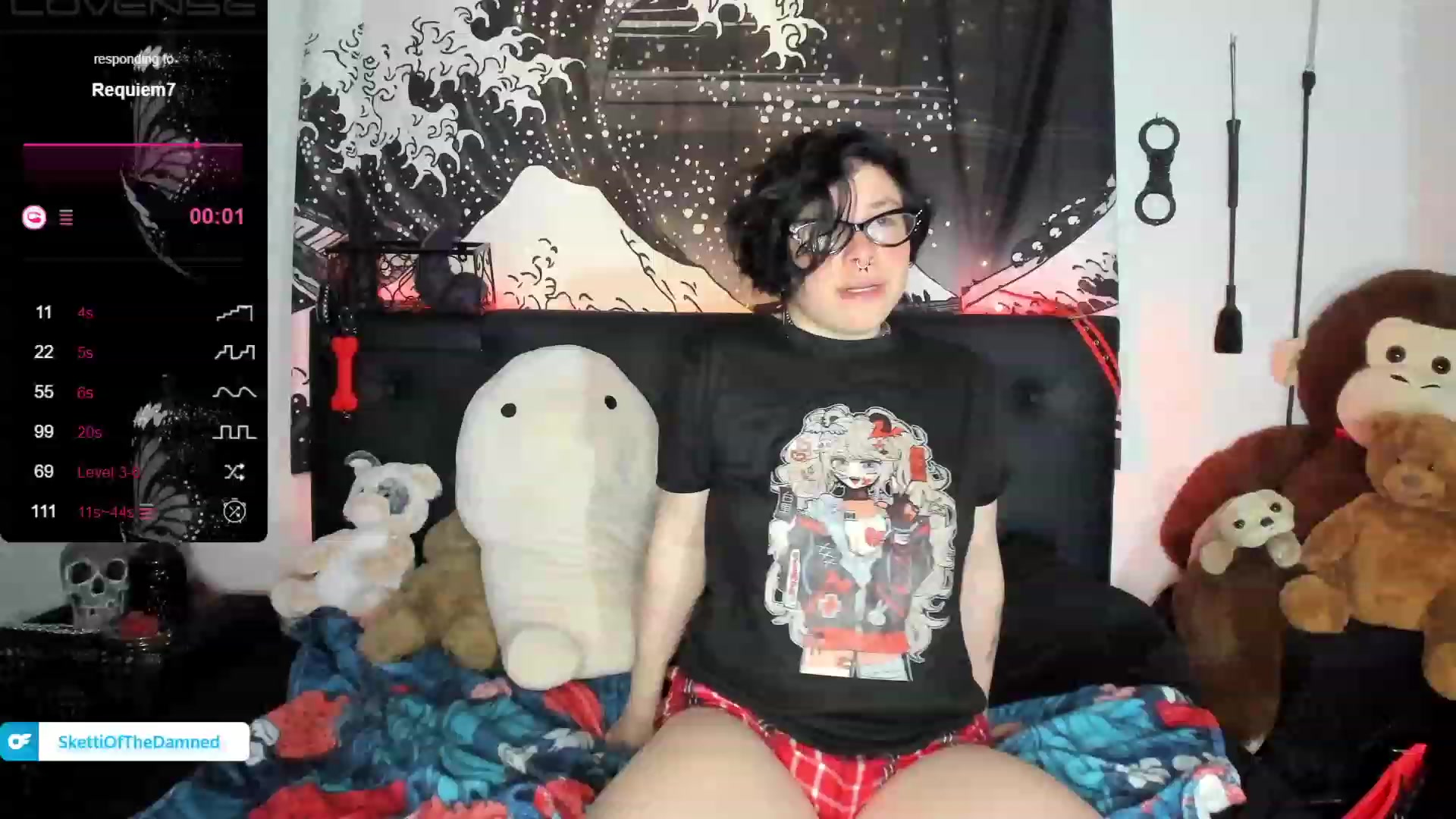Gallery image thumbnail from SkettiBaby's myfreecams stream on, 12/15/2022, 19:28 image 15 of 20