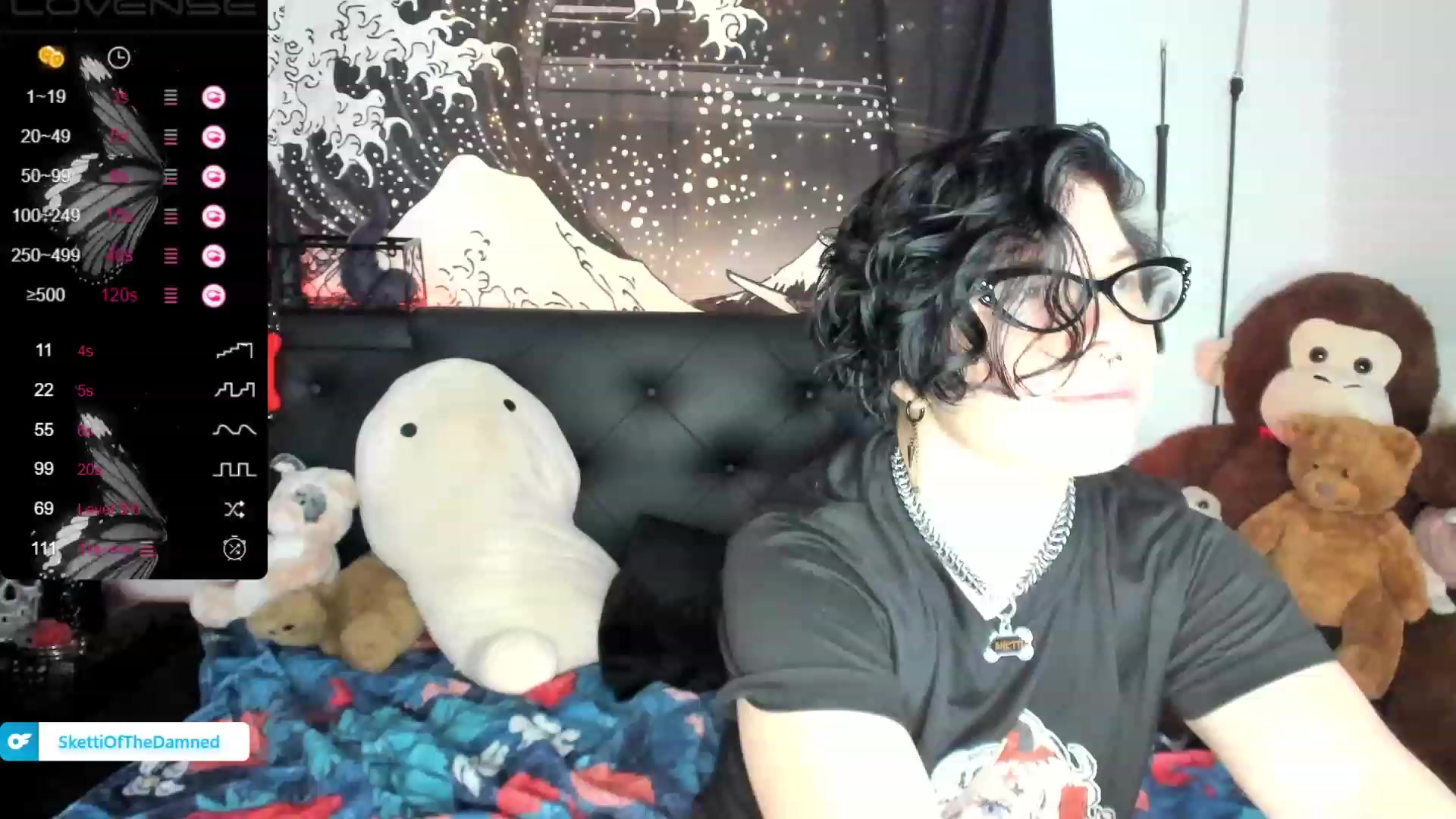 Gallery image thumbnail from SkettiBaby's myfreecams stream on, 12/15/2022, 21:07 image 17 of 20
