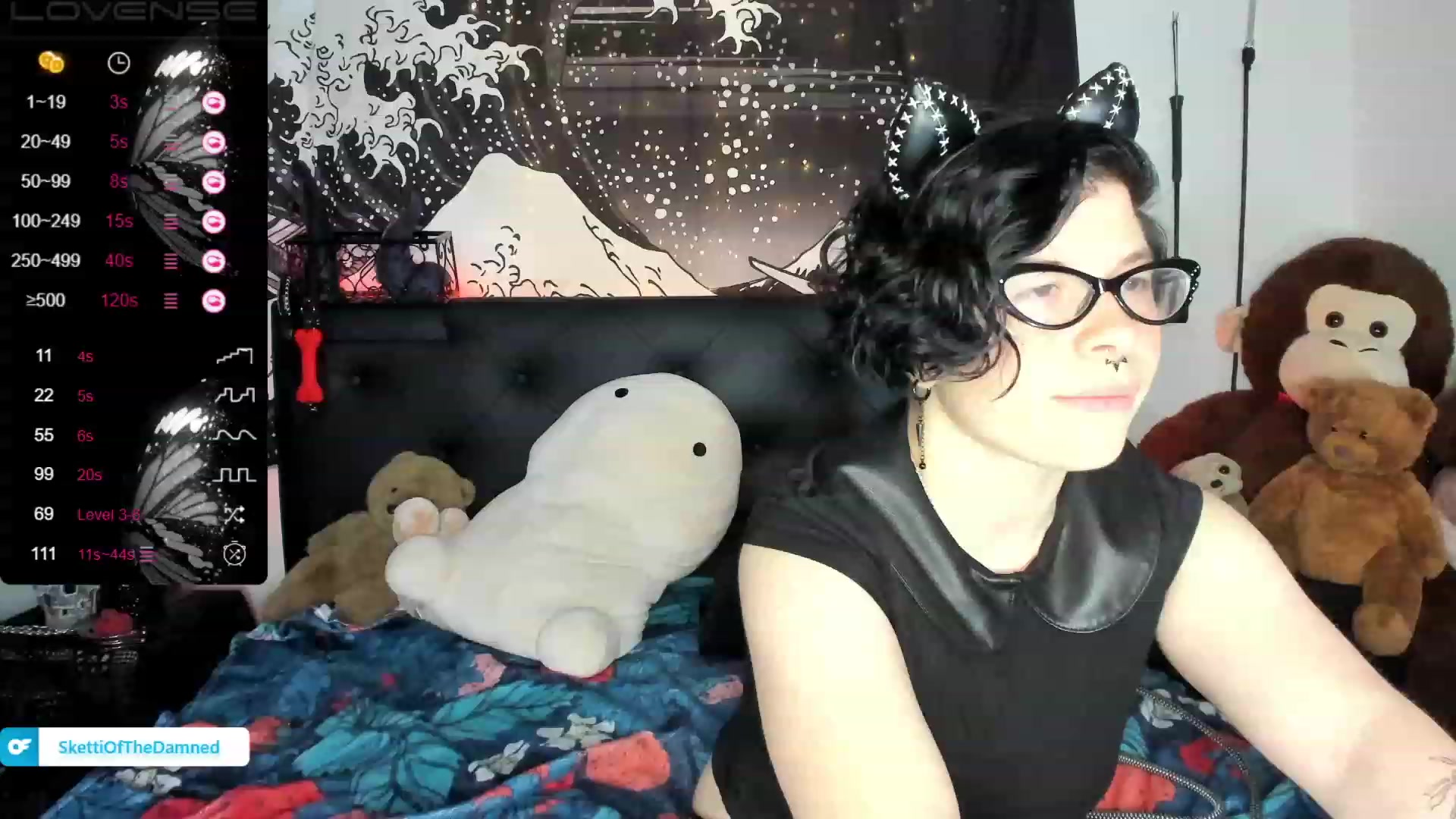 Gallery image thumbnail from SkettiBaby's myfreecams stream on, 12/16/2022, 21:57 image 12 of 20