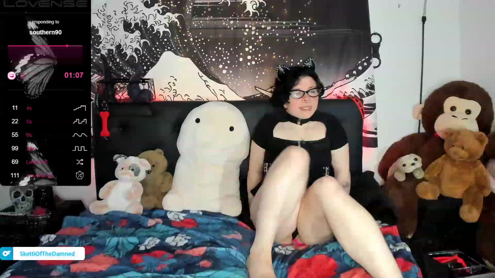 Gallery image thumbnail from SkettiBaby's myfreecams stream on, 12/18/2022, 19:26 image 14 of 20