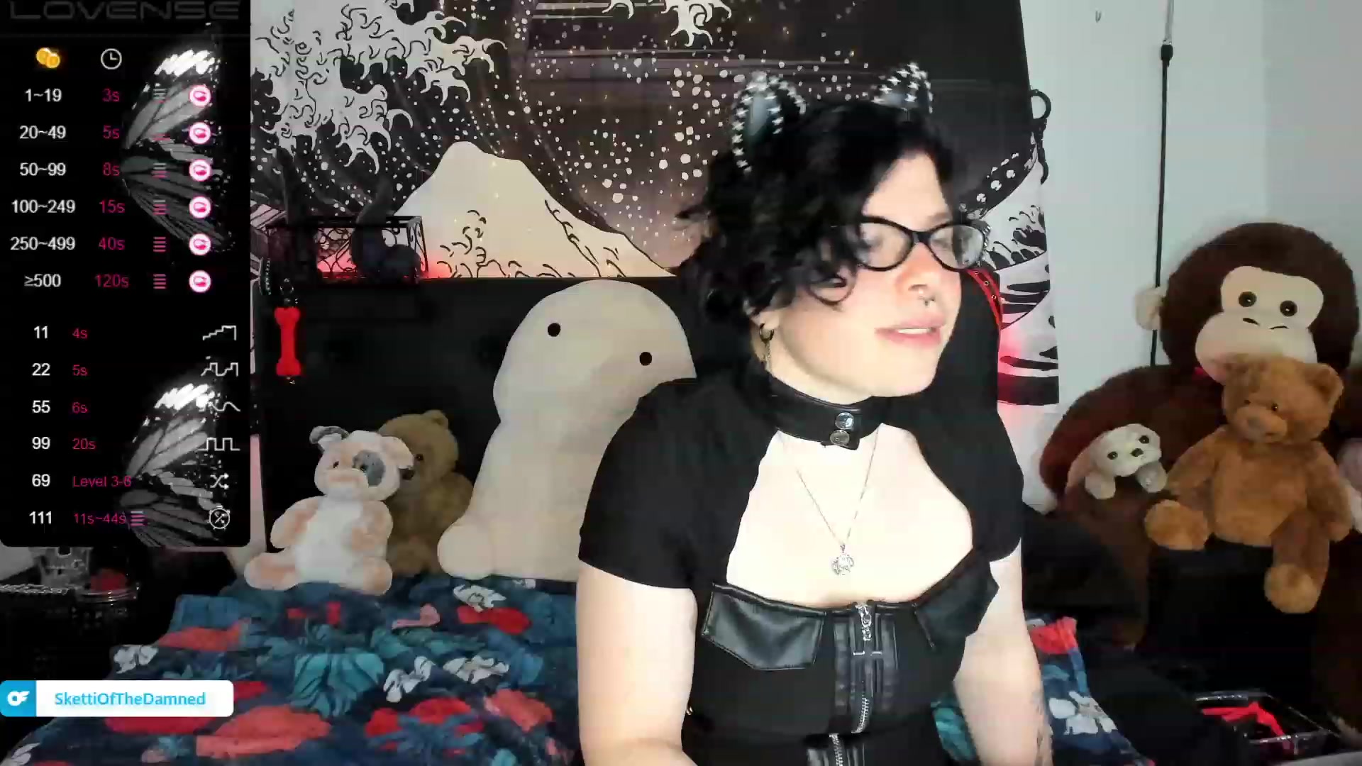 Gallery image thumbnail from SkettiBaby's myfreecams stream on, 12/18/2022, 20:17 image 12 of 20