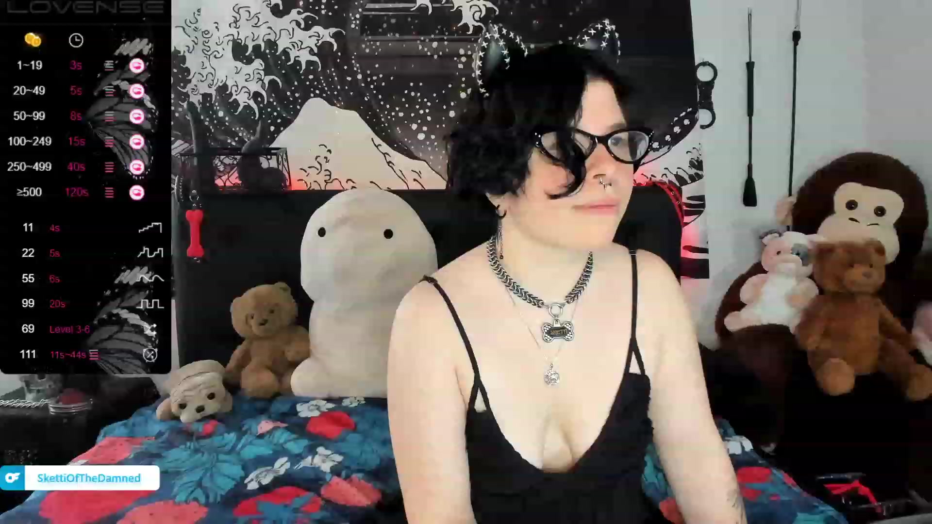 Gallery image thumbnail from SkettiBaby's myfreecams stream on, 12/19/2022, 17:21 image 12 of 20