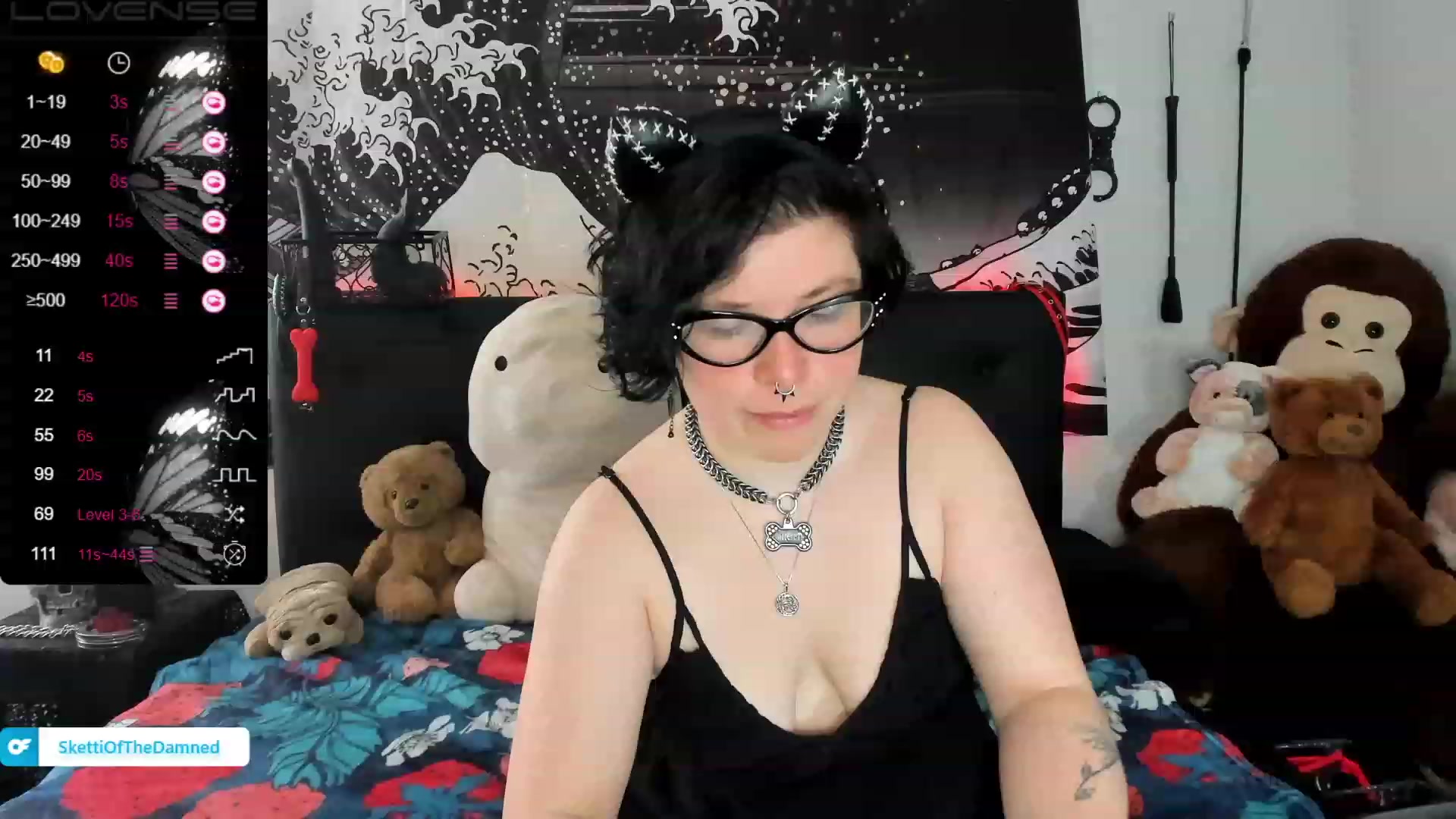 Gallery image thumbnail from SkettiBaby's myfreecams stream on, 12/19/2022, 17:21 image 8 of 20