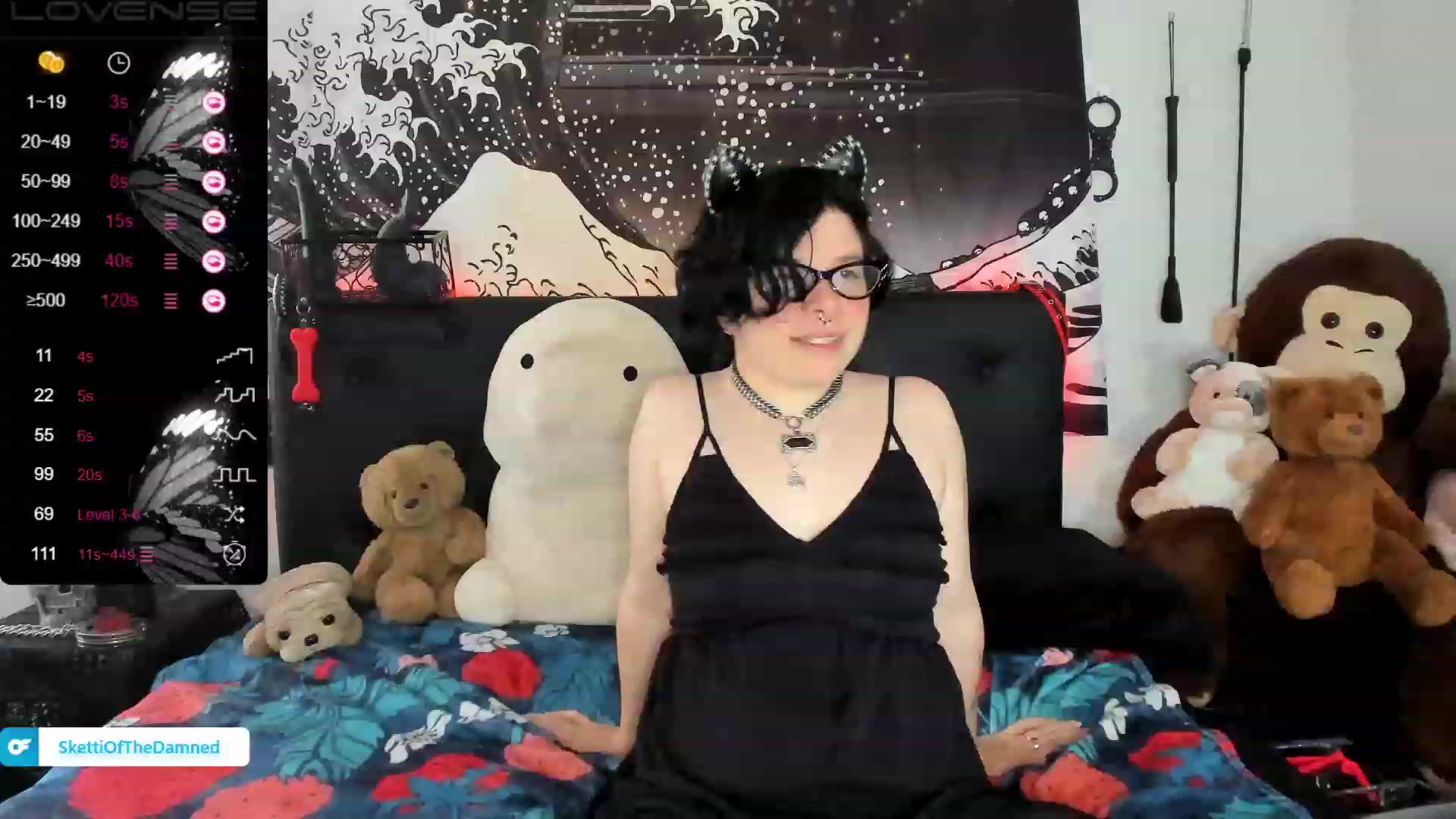 Gallery image thumbnail from SkettiBaby's myfreecams stream on, 12/19/2022, 17:21 image 18 of 20