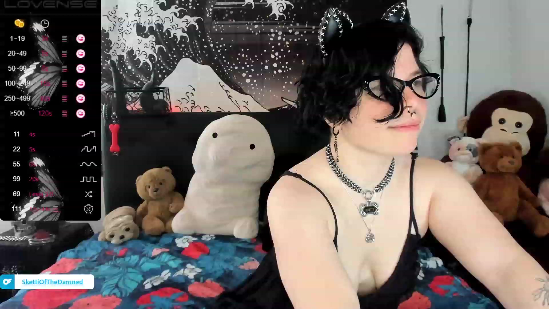 Gallery image thumbnail from SkettiBaby's myfreecams stream on, 12/19/2022, 17:21 image 5 of 20