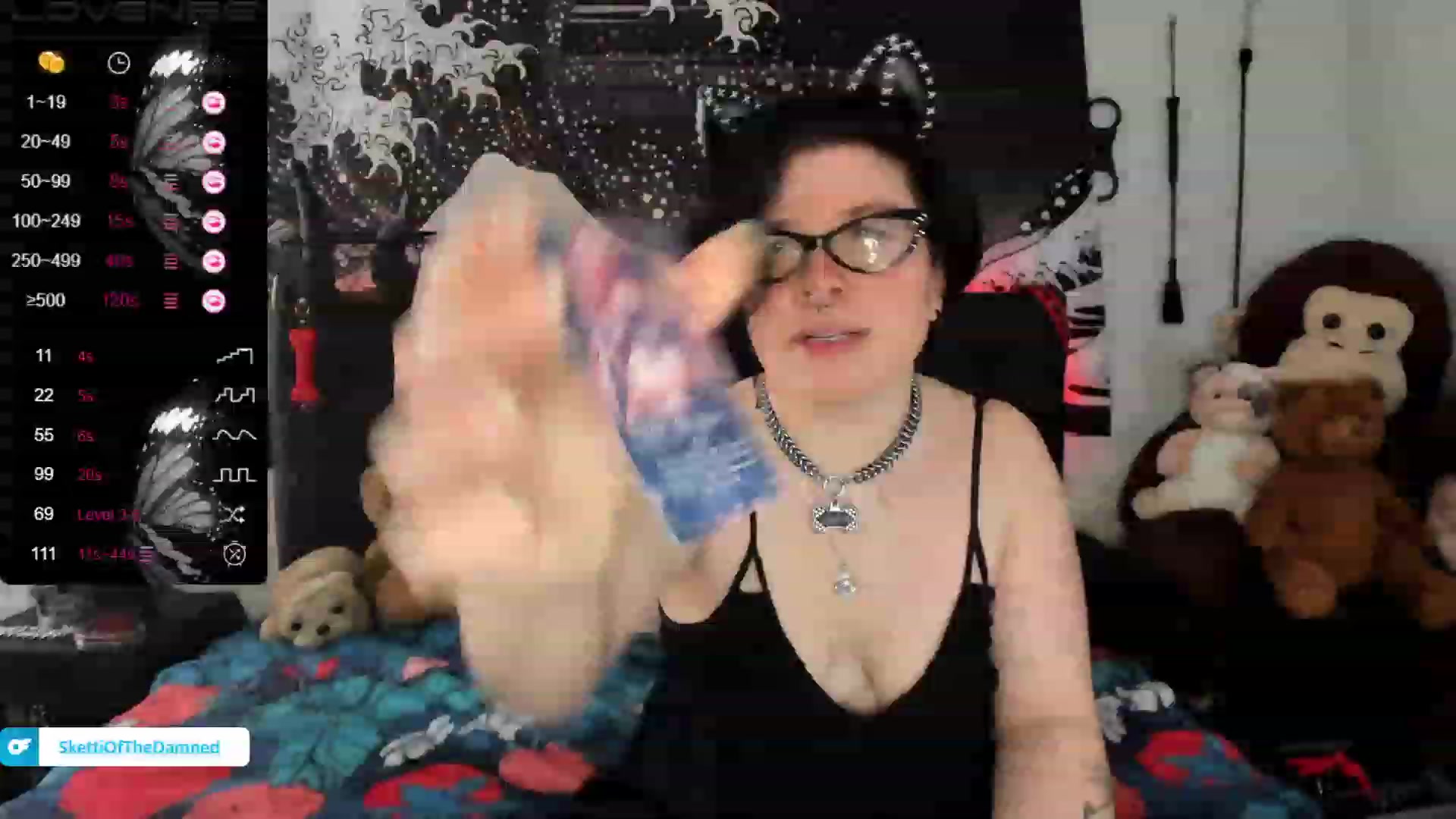 Gallery image thumbnail from SkettiBaby's myfreecams stream on, 12/19/2022, 17:21 image 3 of 20