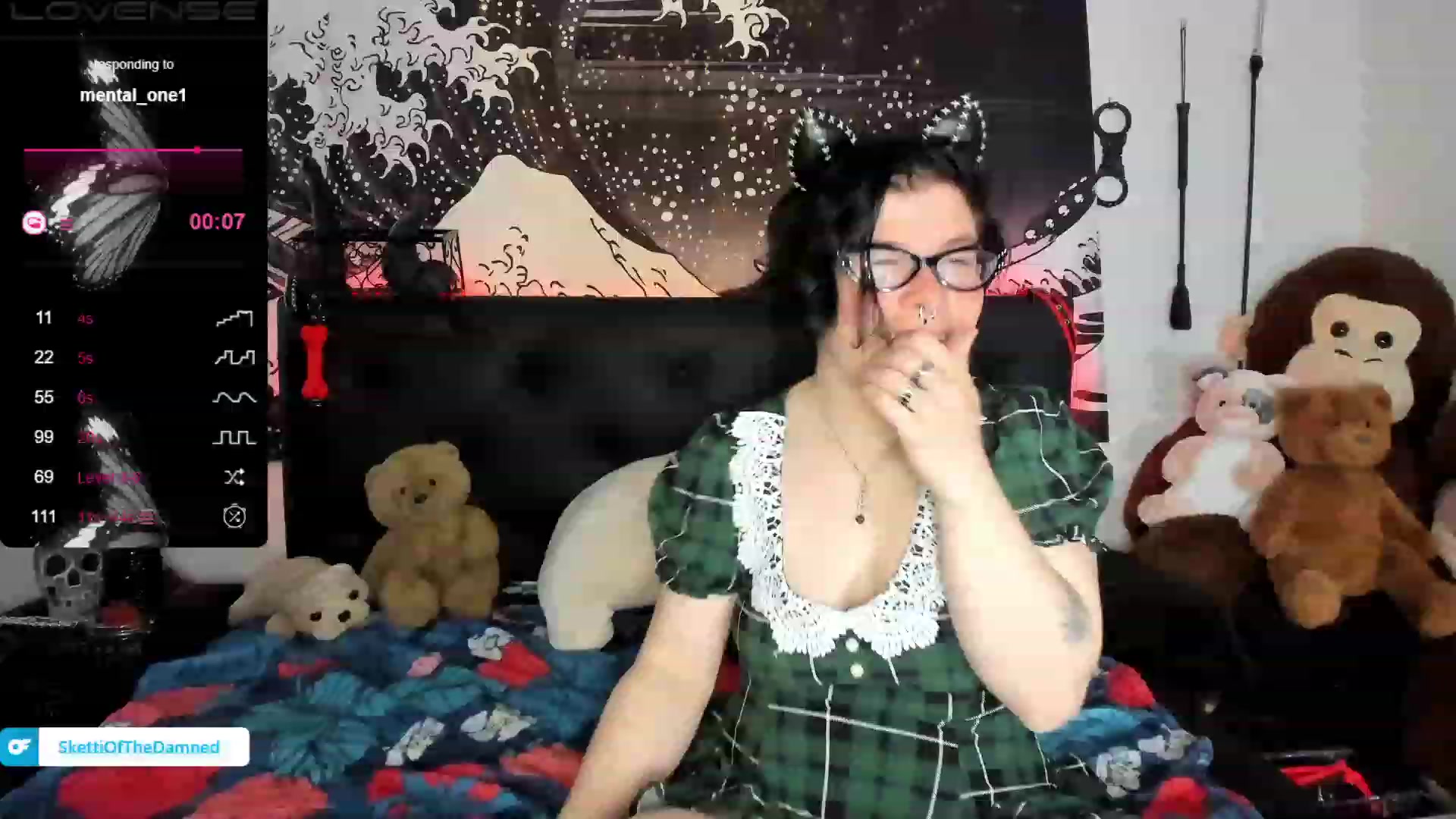 Gallery image thumbnail from SkettiBaby's myfreecams stream on, 12/26/2022, 19:08 image 7 of 20